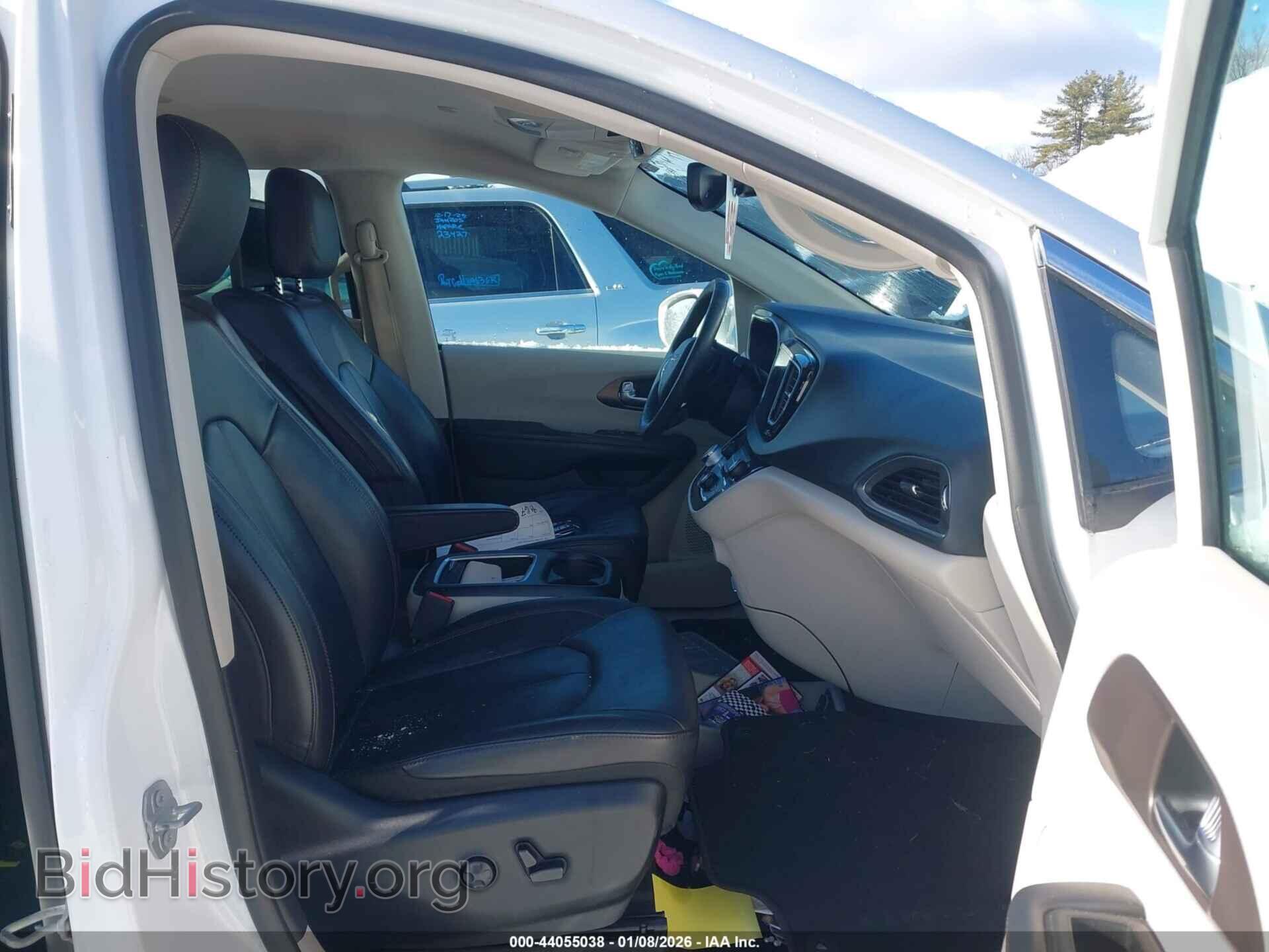 2019 CHRYSLER PACIFICA - VIN: 2C4RC1EG5KR635847 - Photo 5