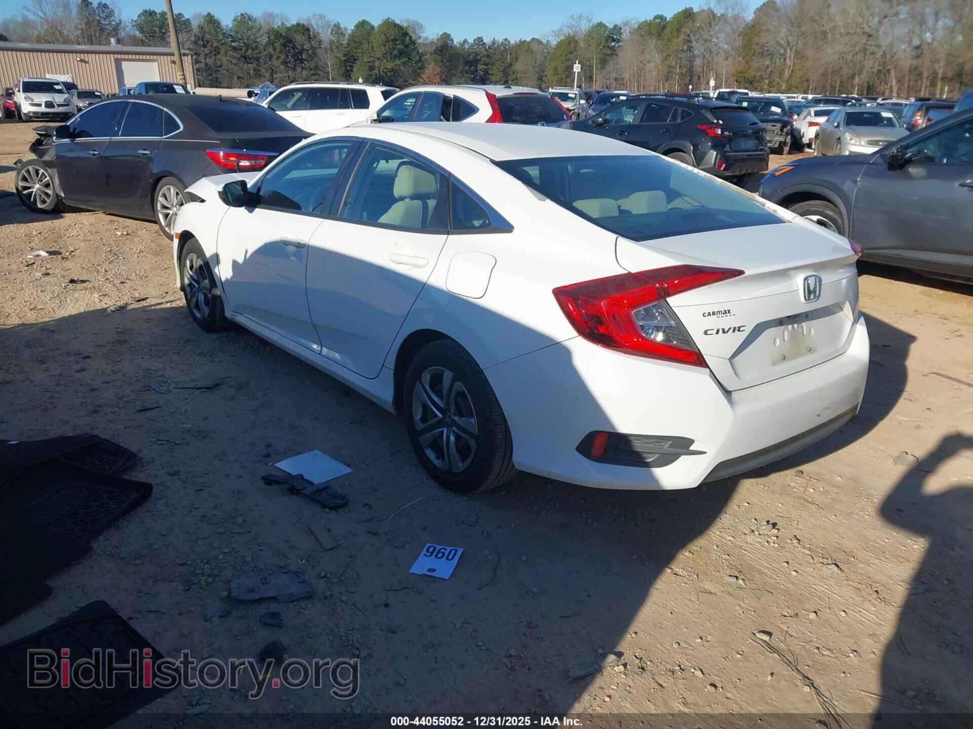 2016 HONDA CIVIC - VIN: 19XFC2F52GE058130 - Фото 3