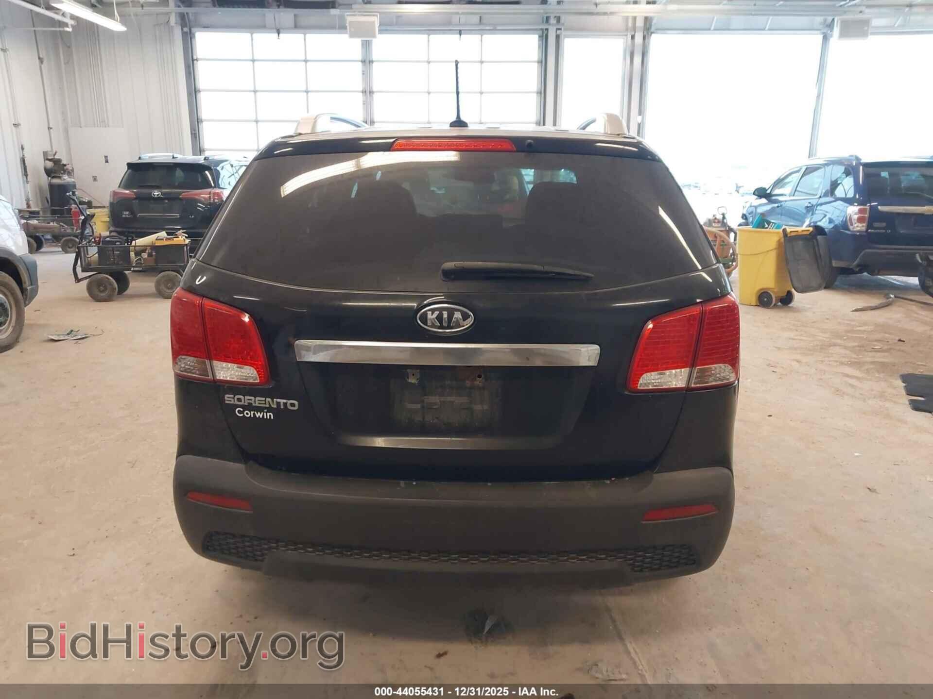 2013 KIA SORENTO - VIN: 5XYKTDA28DG336793 - Фото 15