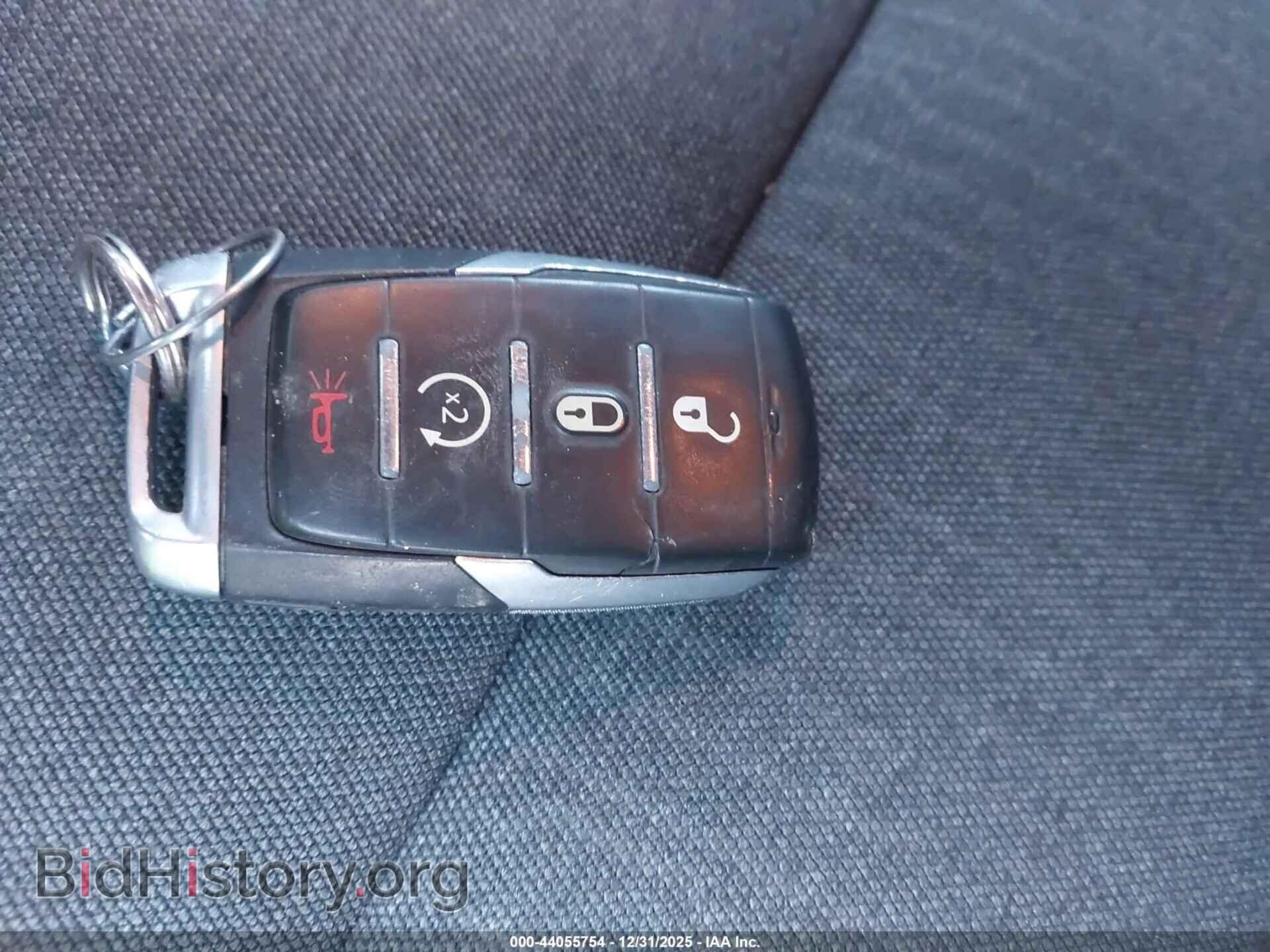 2021 RAM 1500 - VIN: 1C6SRFBT0MN556768 - Photo 10
