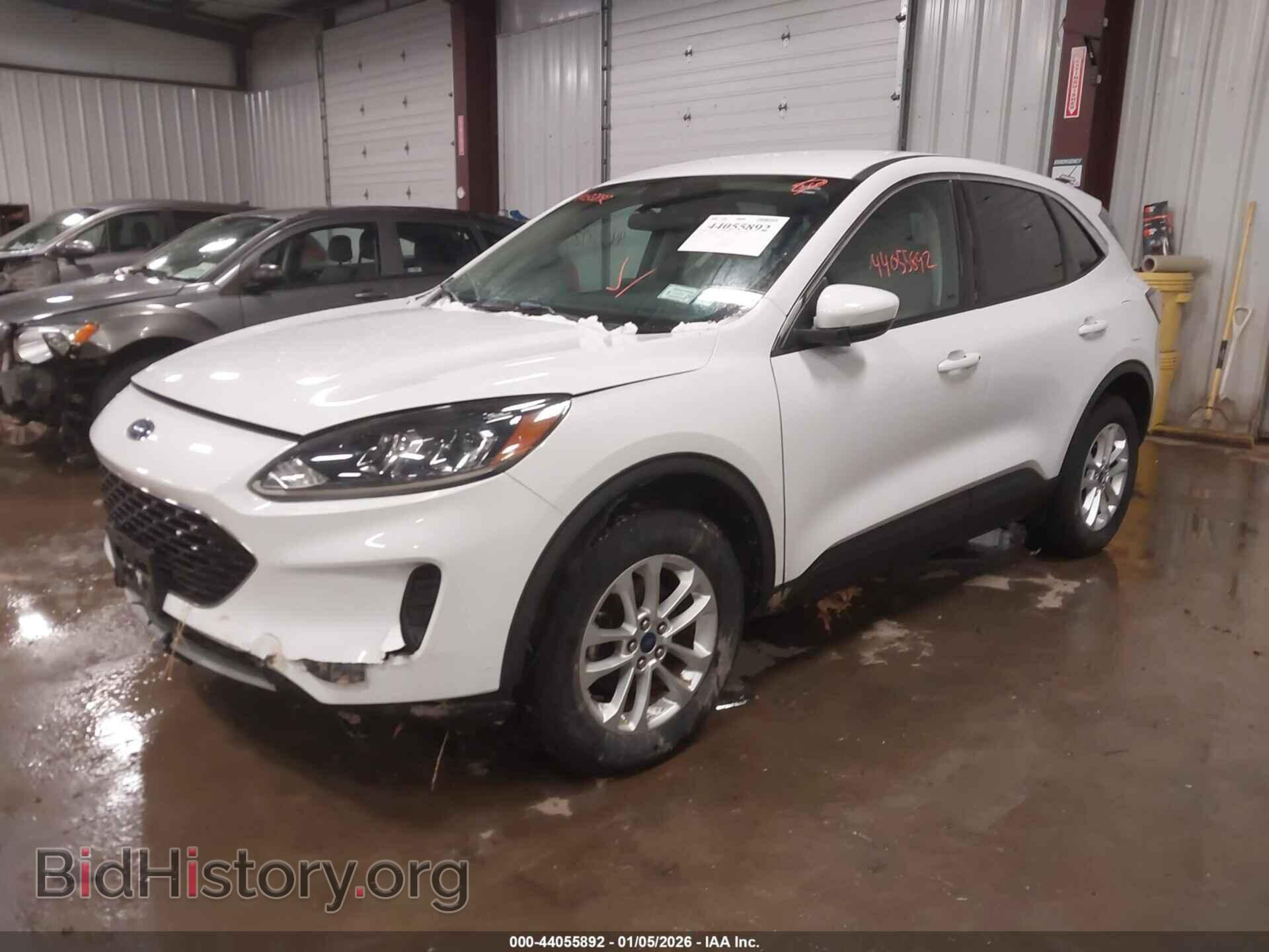 2020 FORD ESCAPE - VIN: 1FMCU9G64LUA71730 - Photo 2