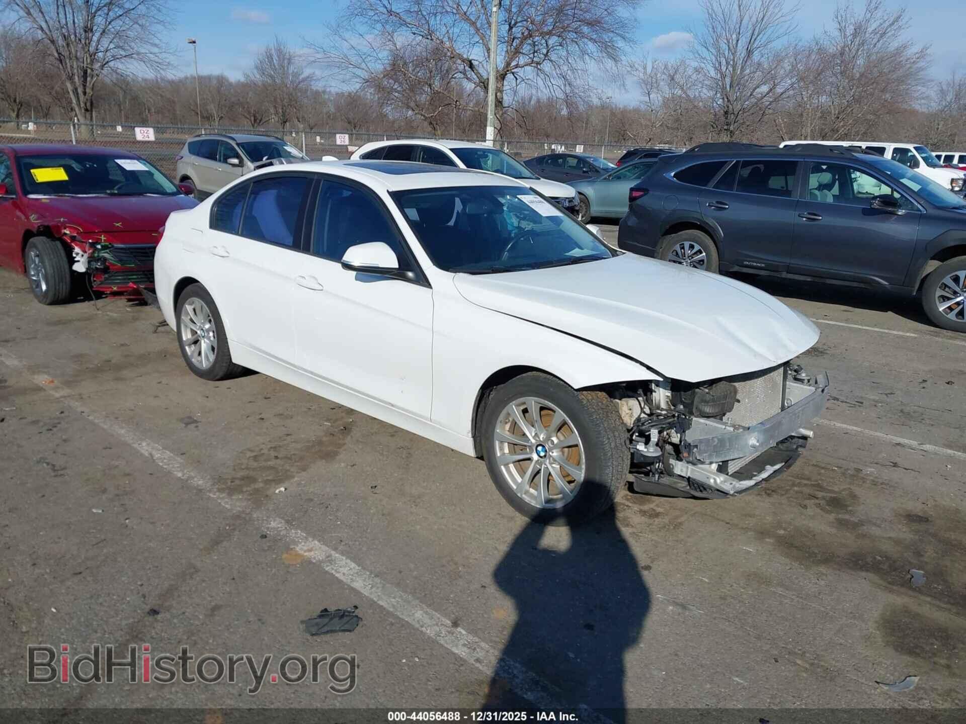 Фотография WBA8E5G52GNT40134 - BMW 320I 2016