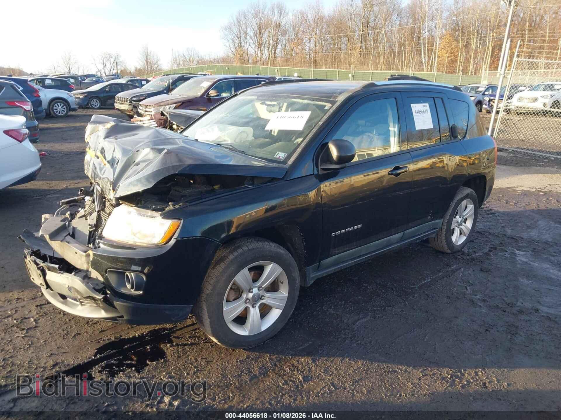 2012 JEEP COMPASS - VIN: 1C4NJDBB7CD504759 - Photo 2