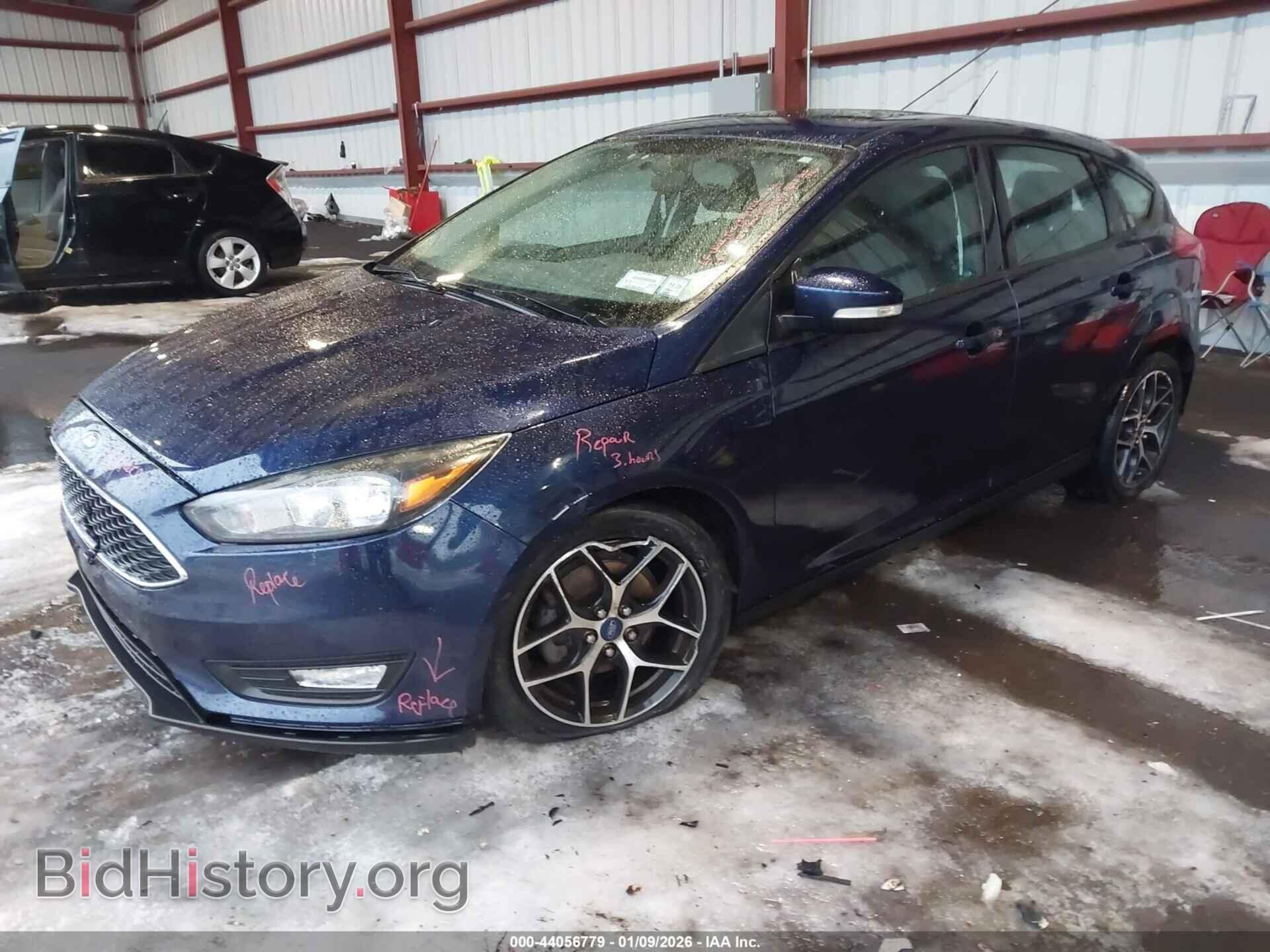 2017 FORD FOCUS - VIN: 1FADP3M2XHL201074 - Фото 2