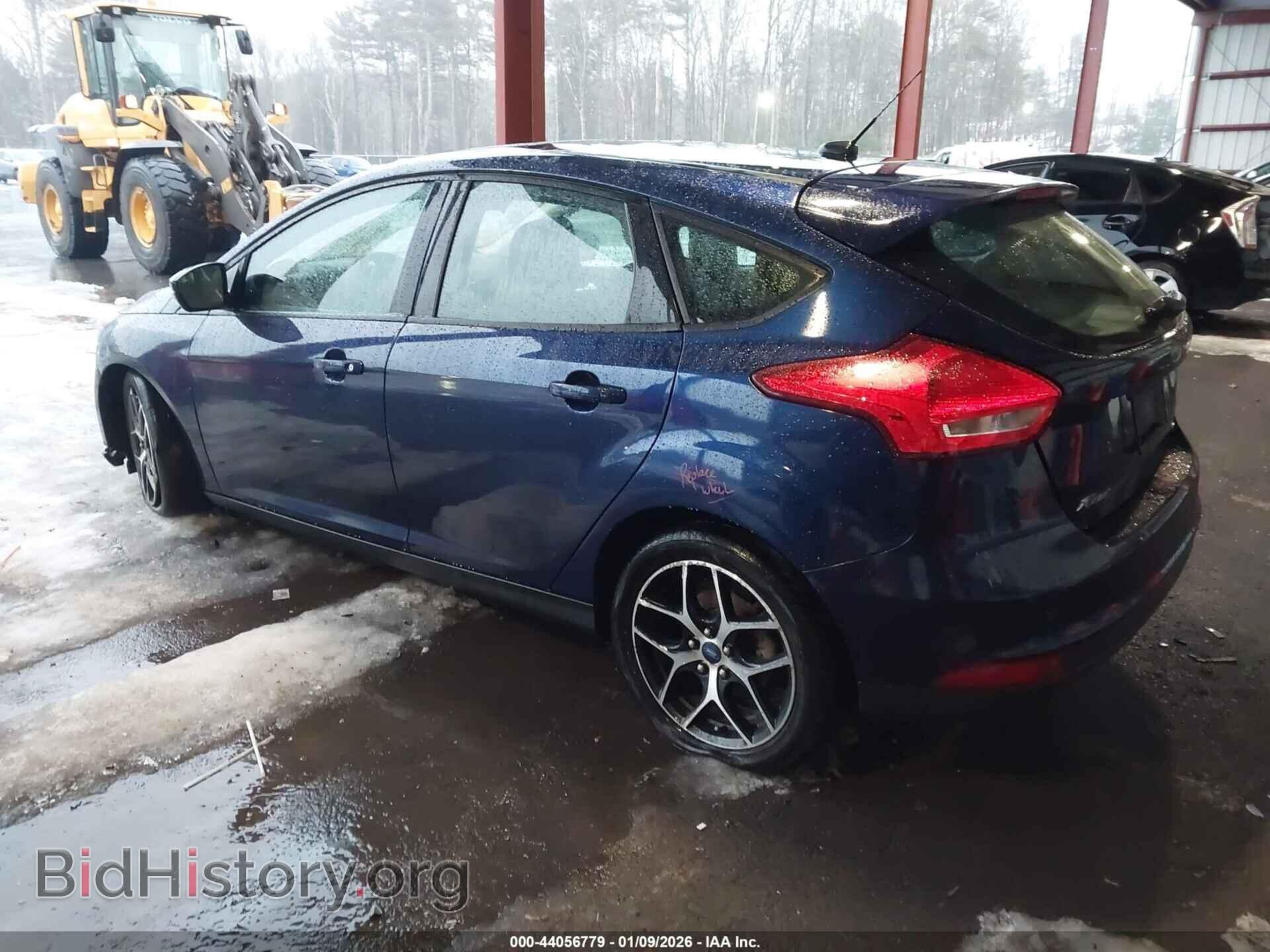 2017 FORD FOCUS - VIN: 1FADP3M2XHL201074 - Фото 3