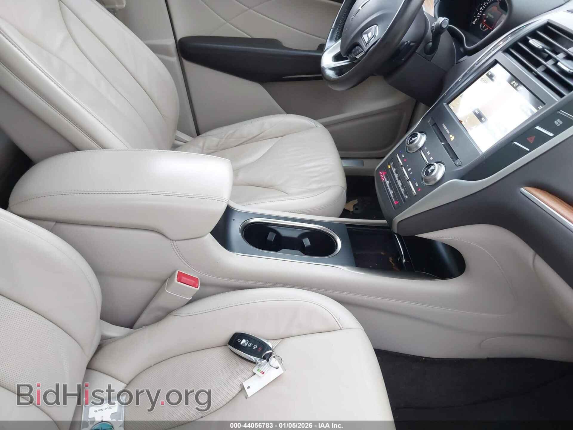 2018 LINCOLN MKC - VIN: 5LMCJ2D90JUL11848 - Photo 5