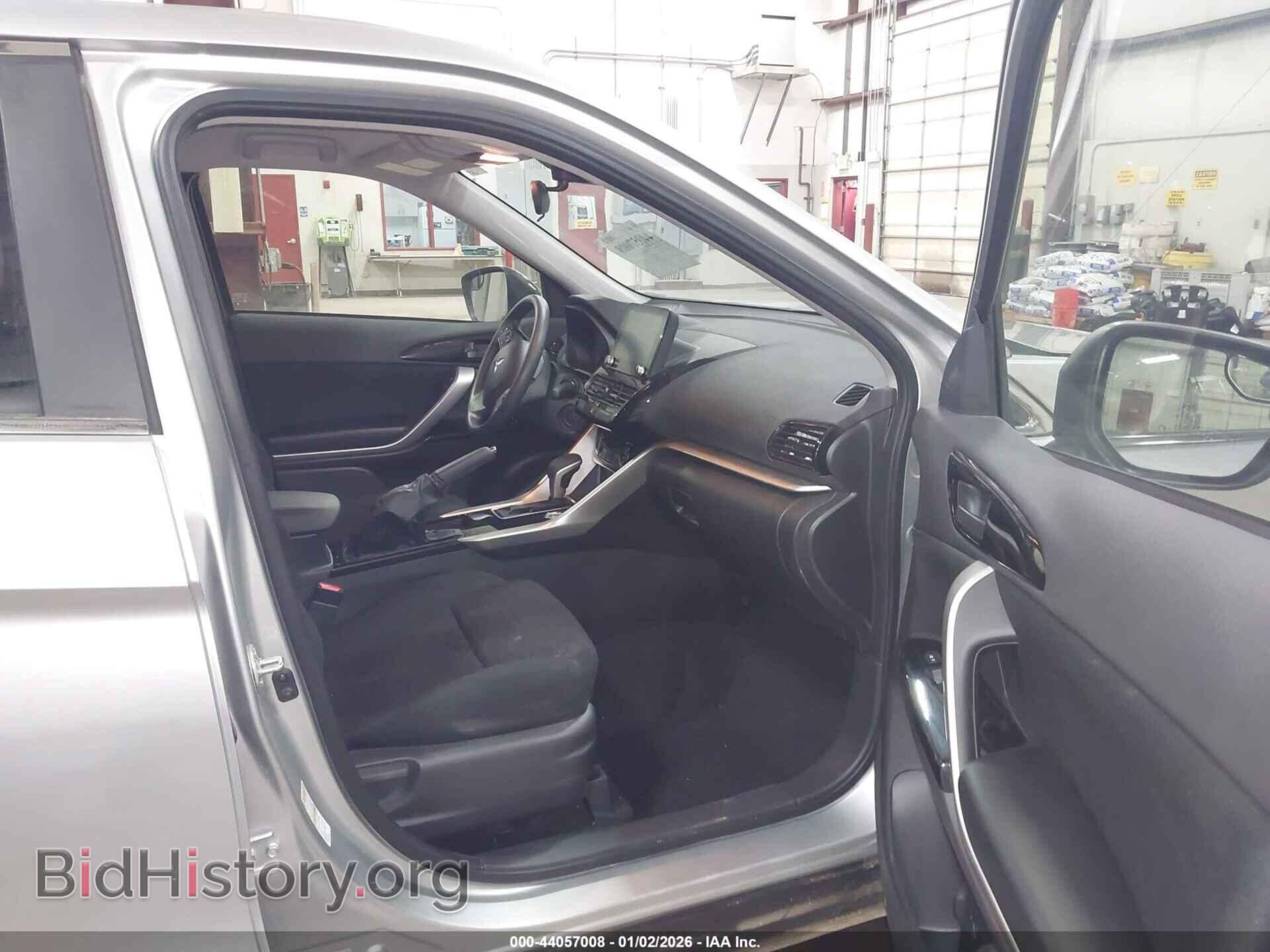 2024 MITSUBISHI ECLIPSE CROSS - VIN: JA4ATVAAXRZ035499 - Фото 5