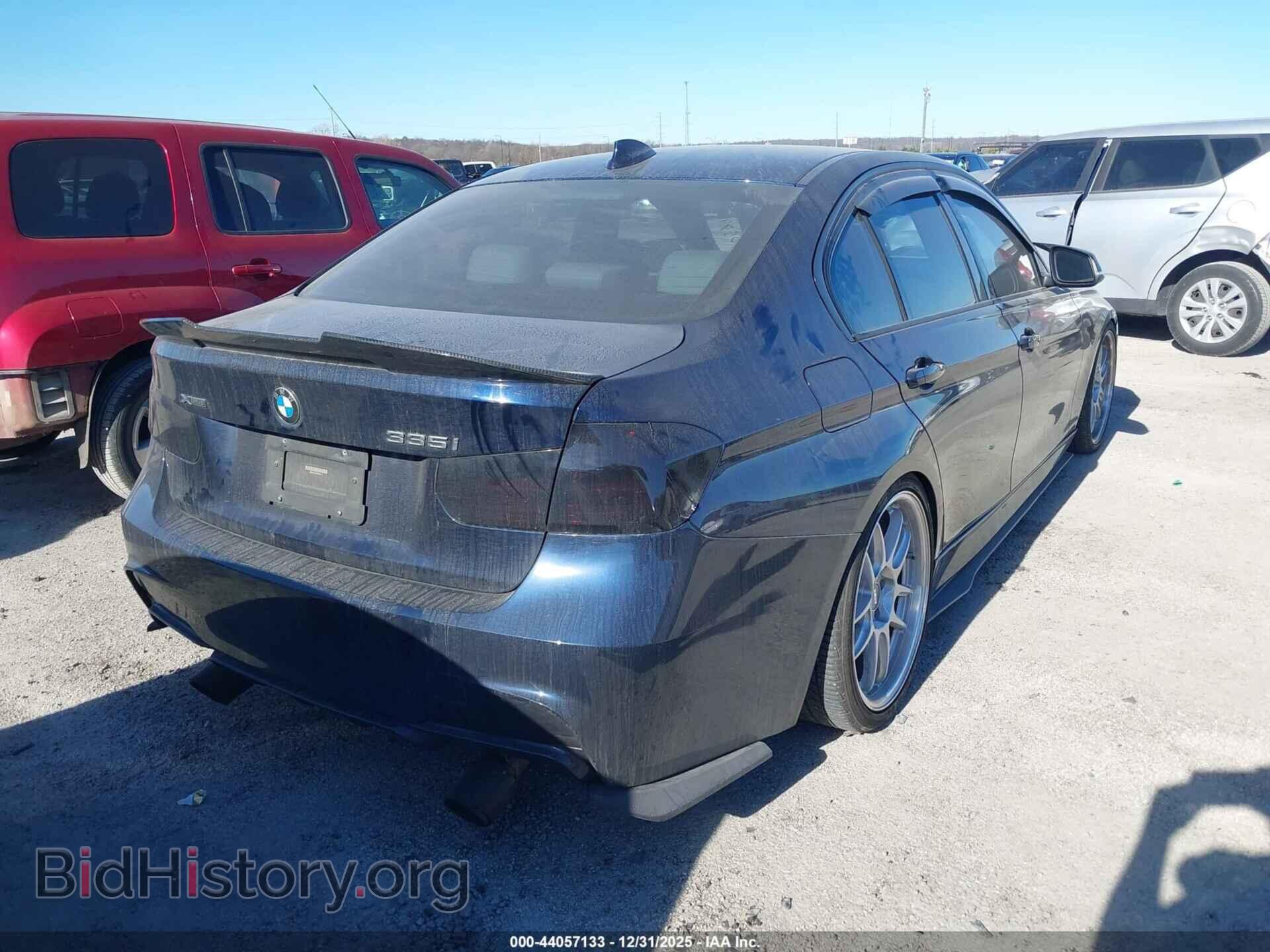 2013 BMW 335I - VIN: WBA3B9C55DF801137 - Фото 4