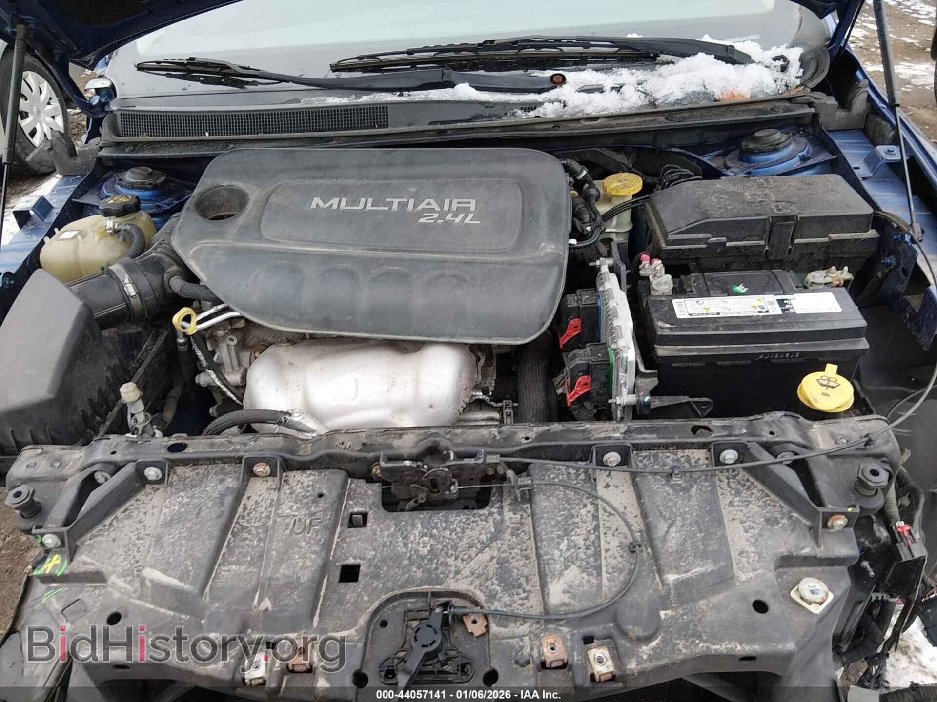 2015 CHRYSLER 200 - VIN: 1C3CCCAB4FN598650 - Фото 10