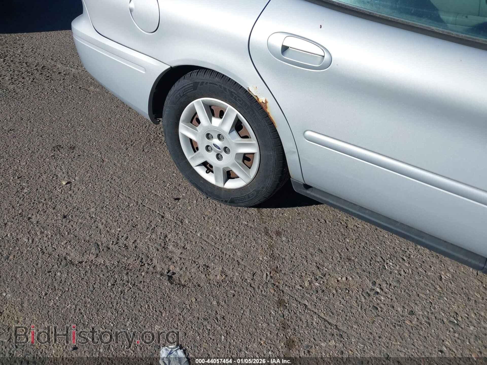 2005 FORD TAURUS - VIN: 1FAFP53U25A246492 - Фото 6