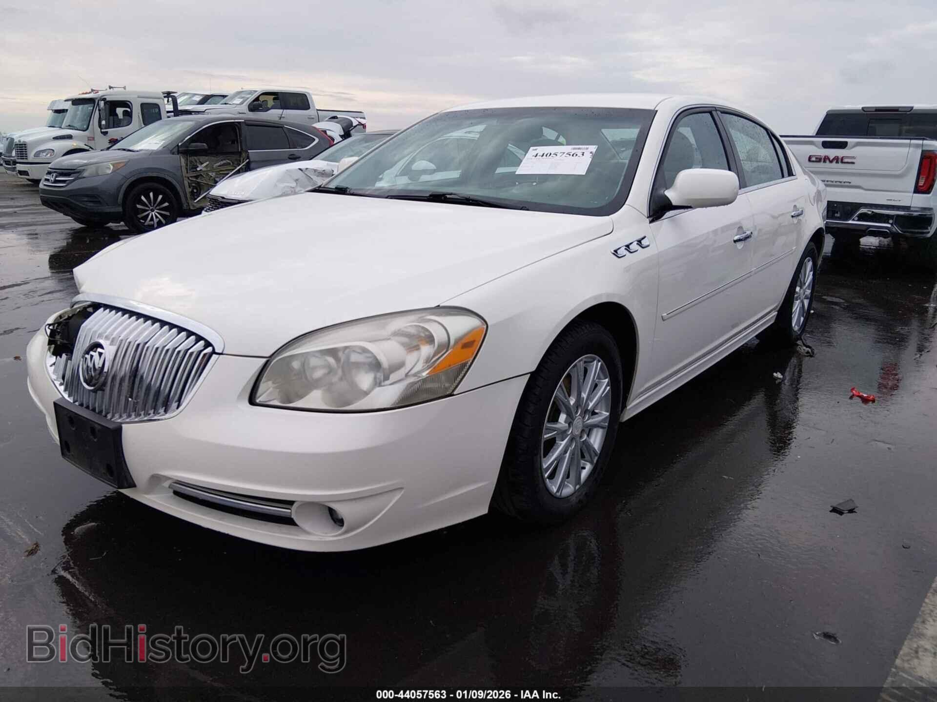 2011 BUICK LUCERNE - VIN: 1G4HC5EM7BU124793 - Фото 2