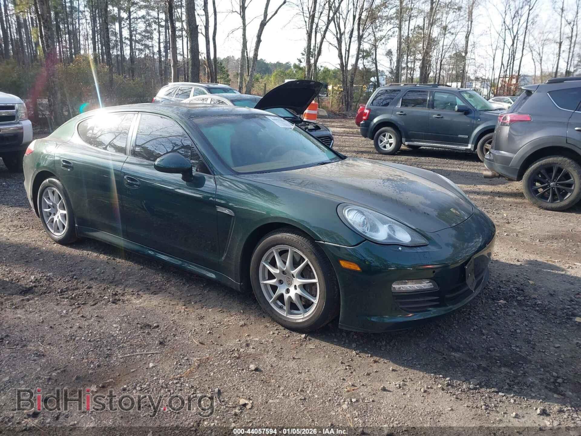 Photo WP0AA2A76BL015368 - PORSCHE PANAMERA 2011