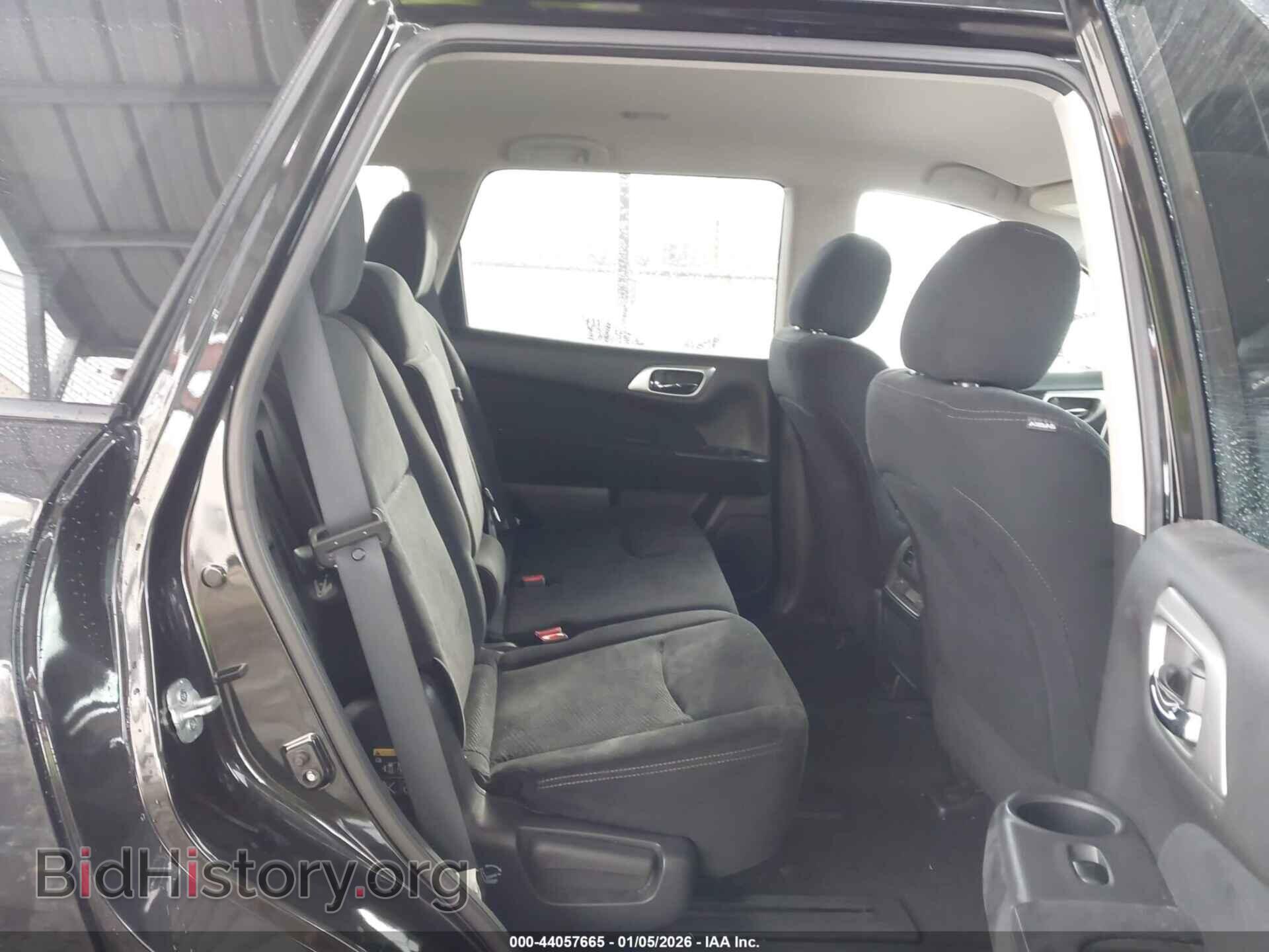 2016 NISSAN PATHFINDER - VIN: 5N1AR2MM7GC652265 - Фото 8
