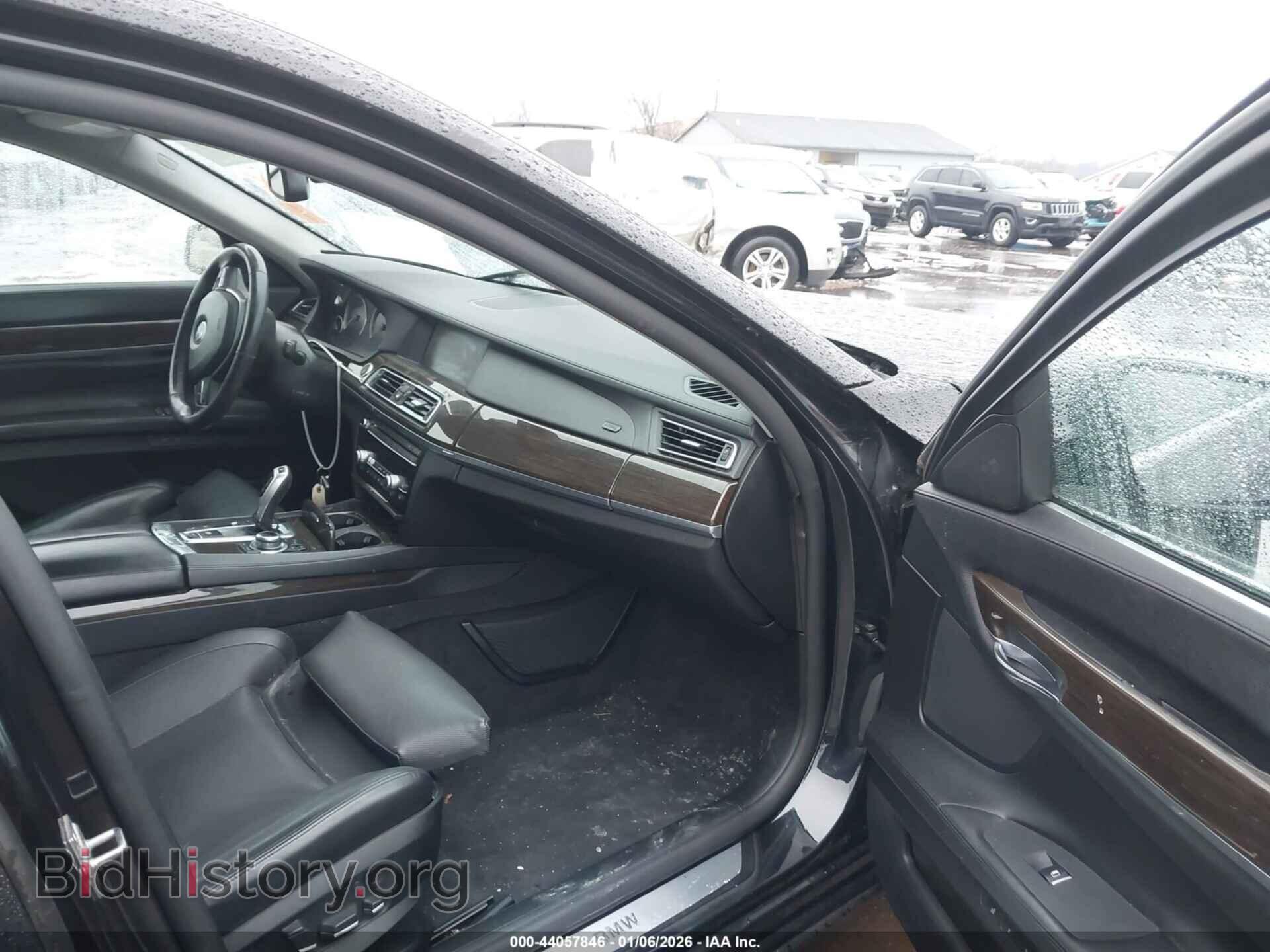 2012 BMW 750LI - VIN: WBAKC8C58CC436276 - Фото 5