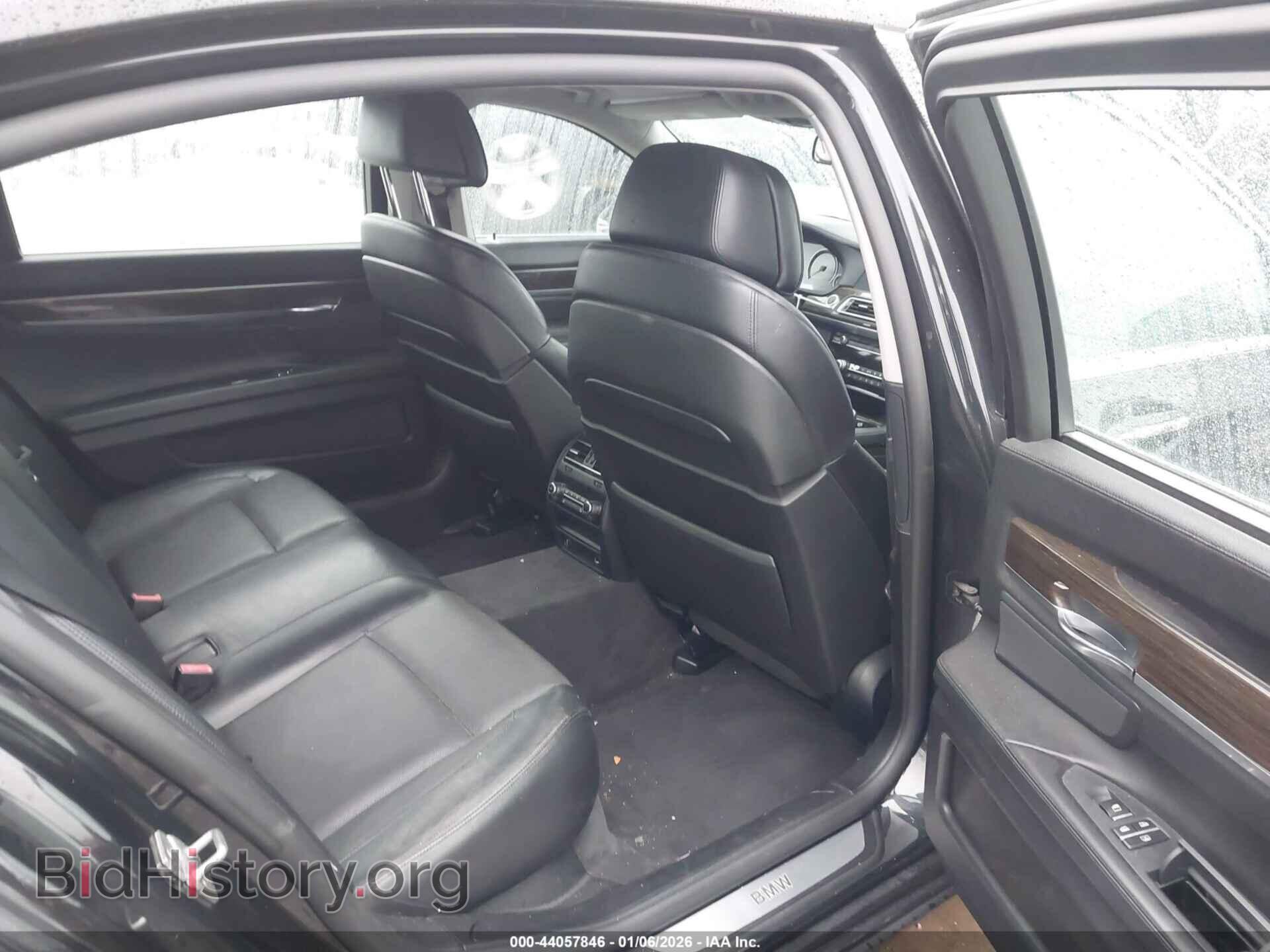 2012 BMW 750LI - VIN: WBAKC8C58CC436276 - Фото 8