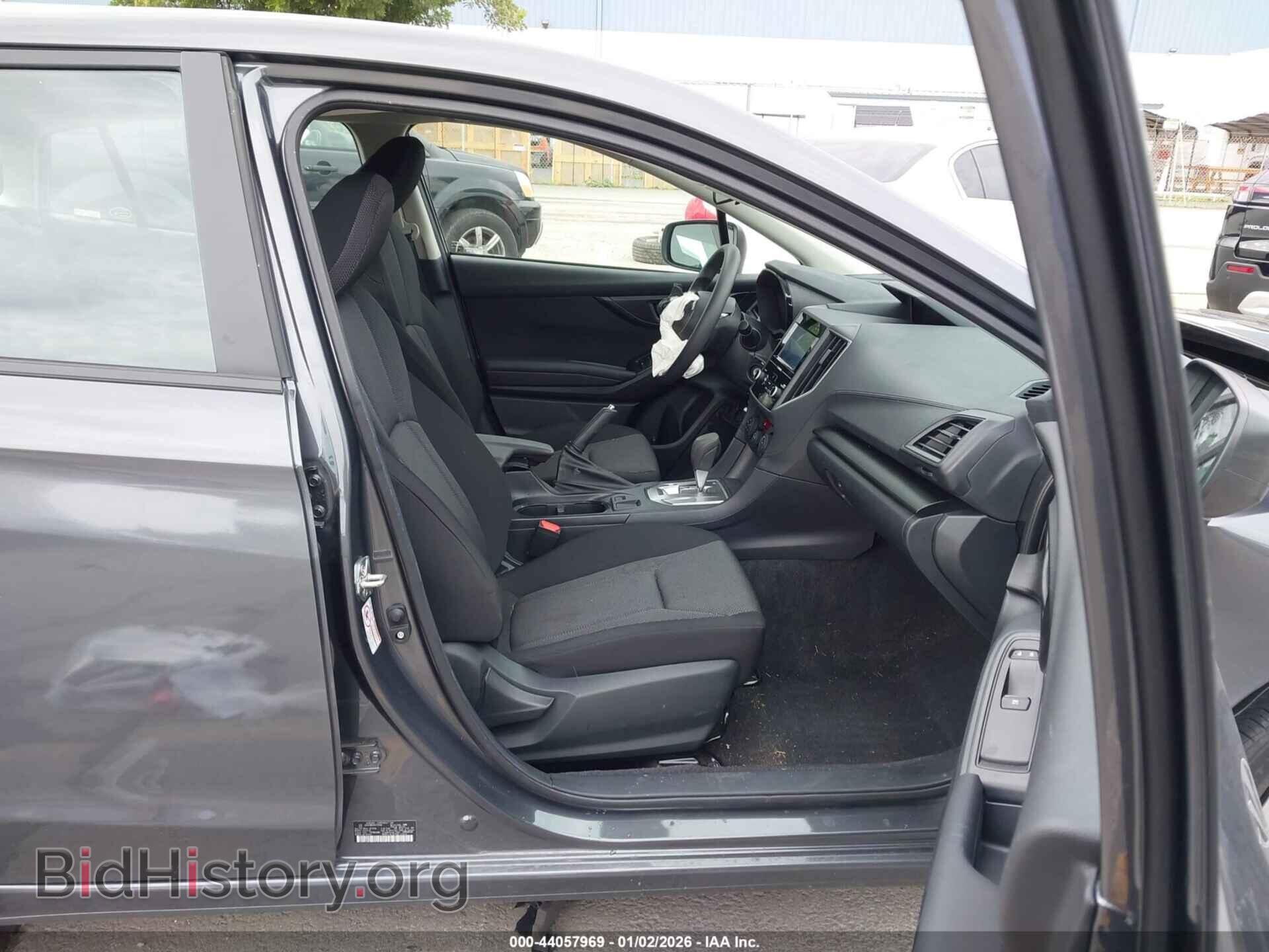 2019 SUBARU IMPREZA - VIN: 4S3GTAB61K3737948 - Фото 5