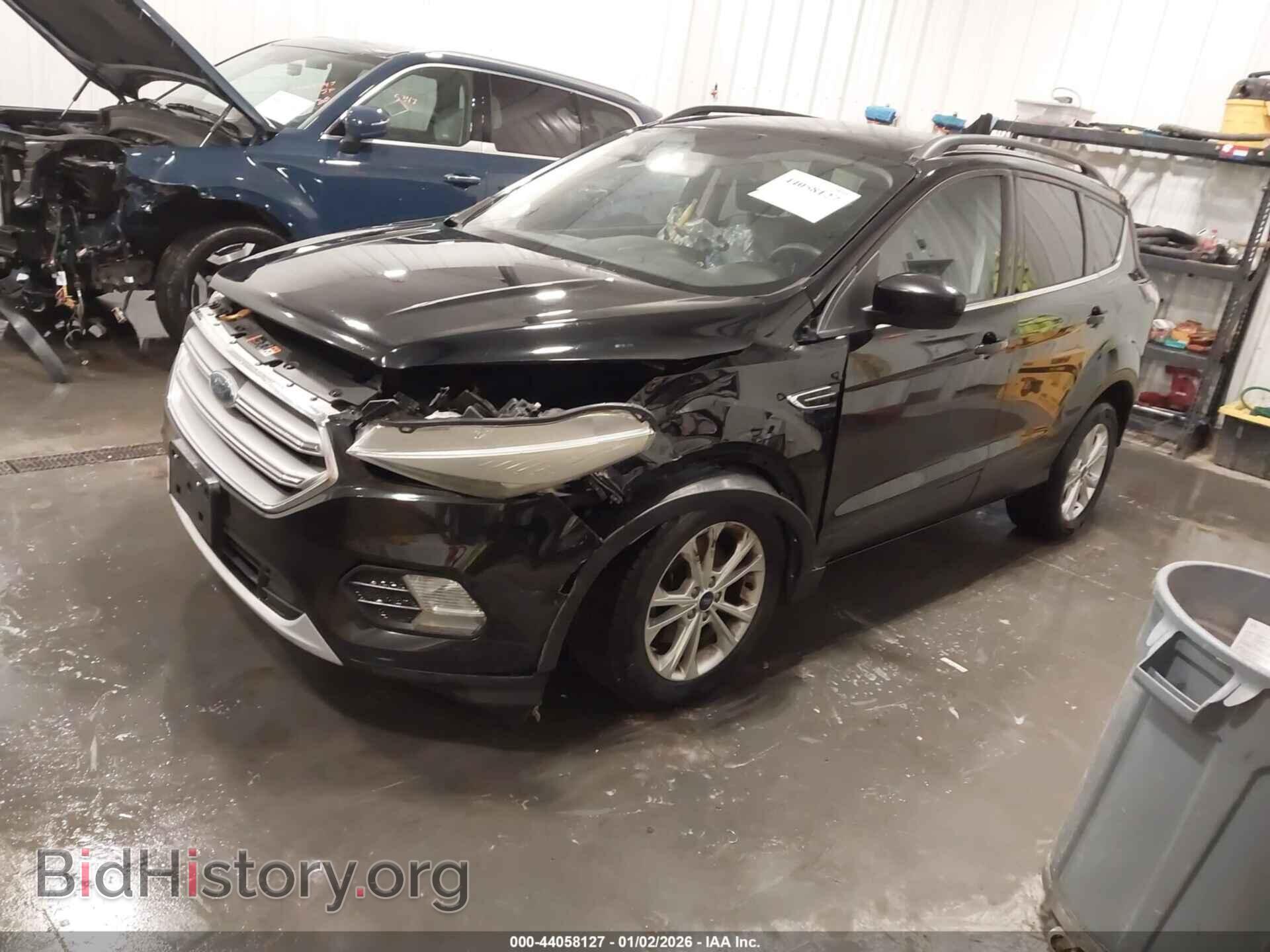 2017 FORD ESCAPE - VIN: 1FMCU9G96HUA94041 - Фото 2