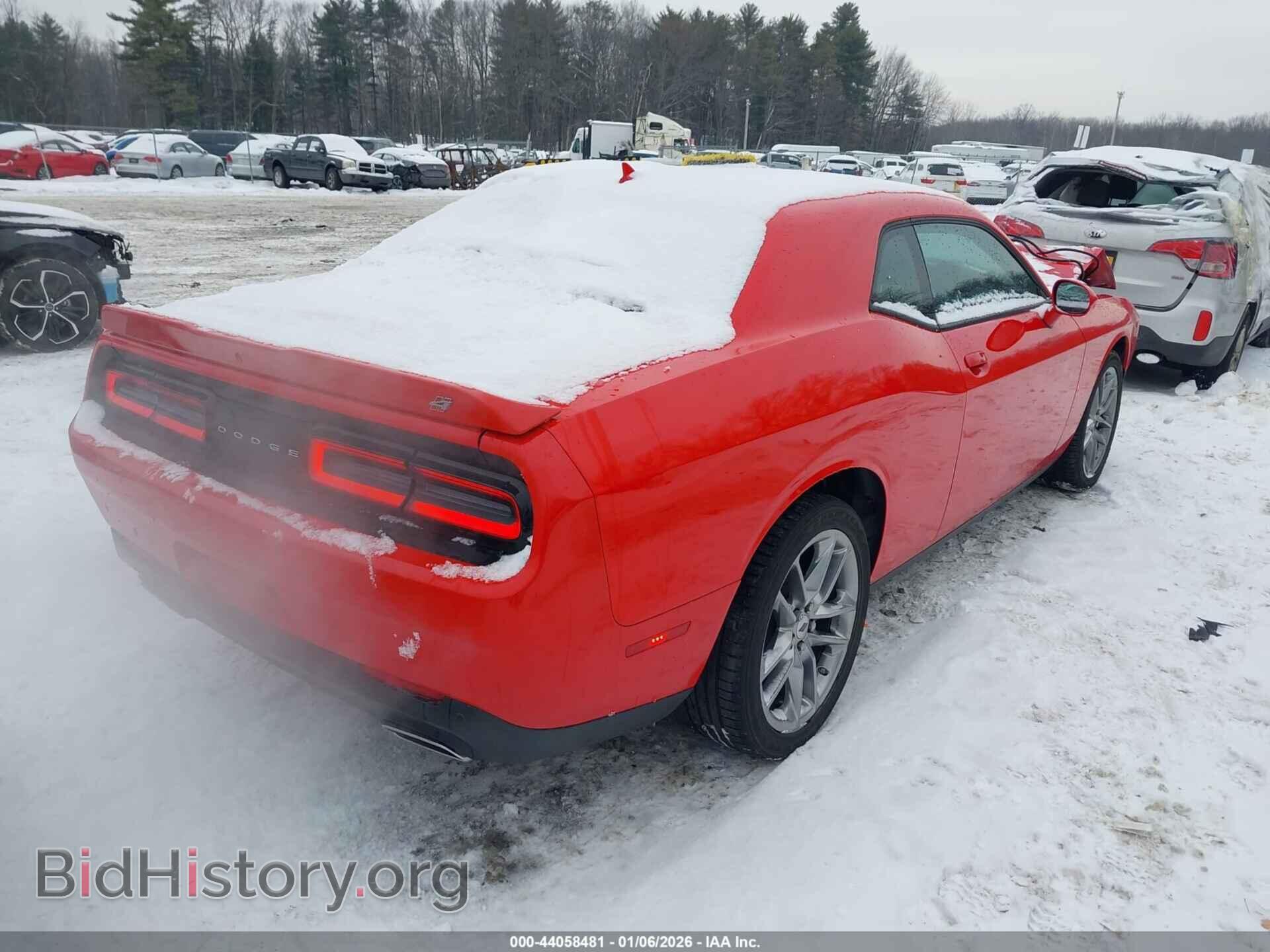 2021 DODGE CHALLENGER - VIN: 2C3CDZKG5MH607372 - Фото 4