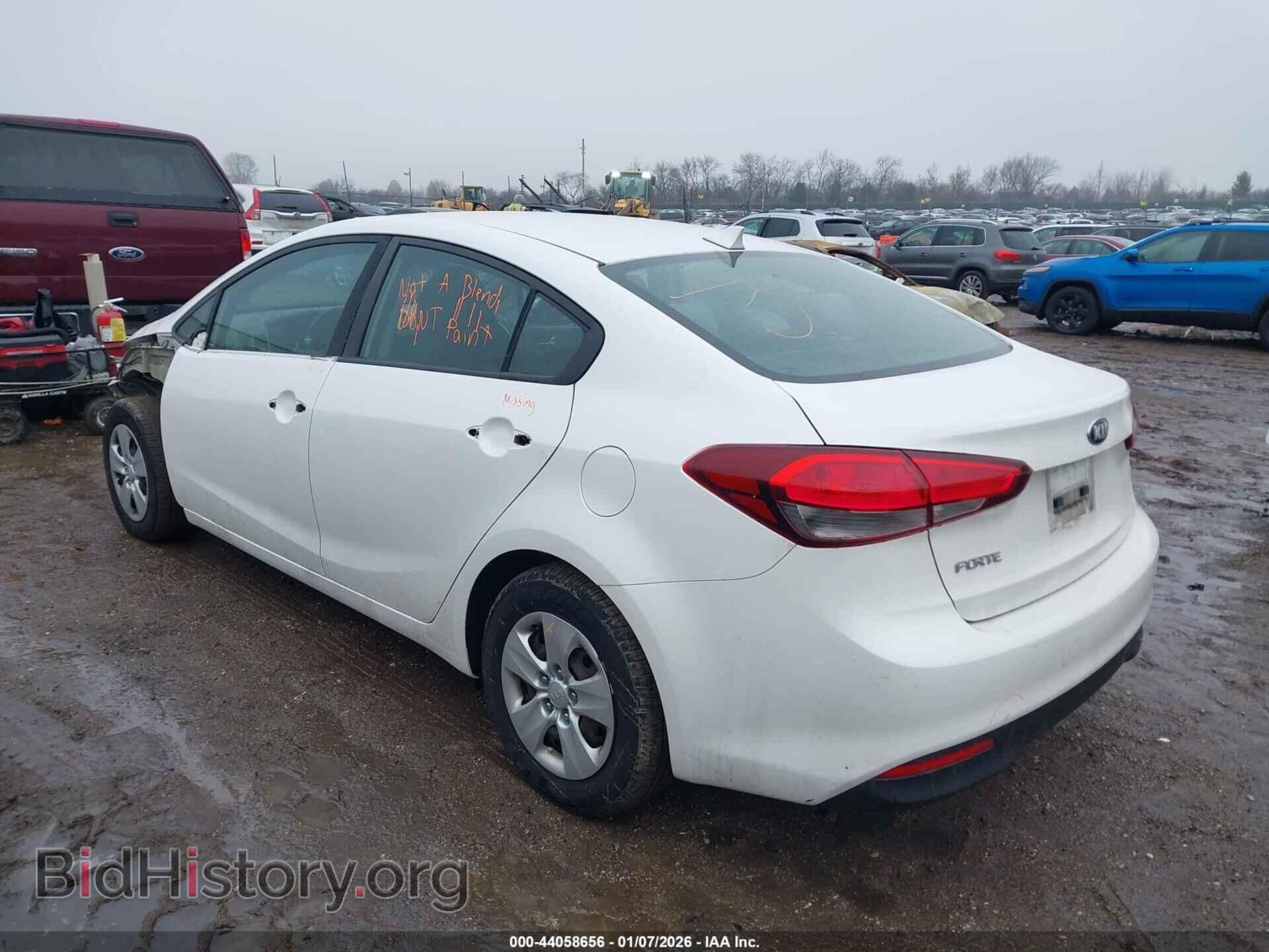 2017 KIA FORTE - VIN: 3KPFL4A79HE108382 - Фото 3