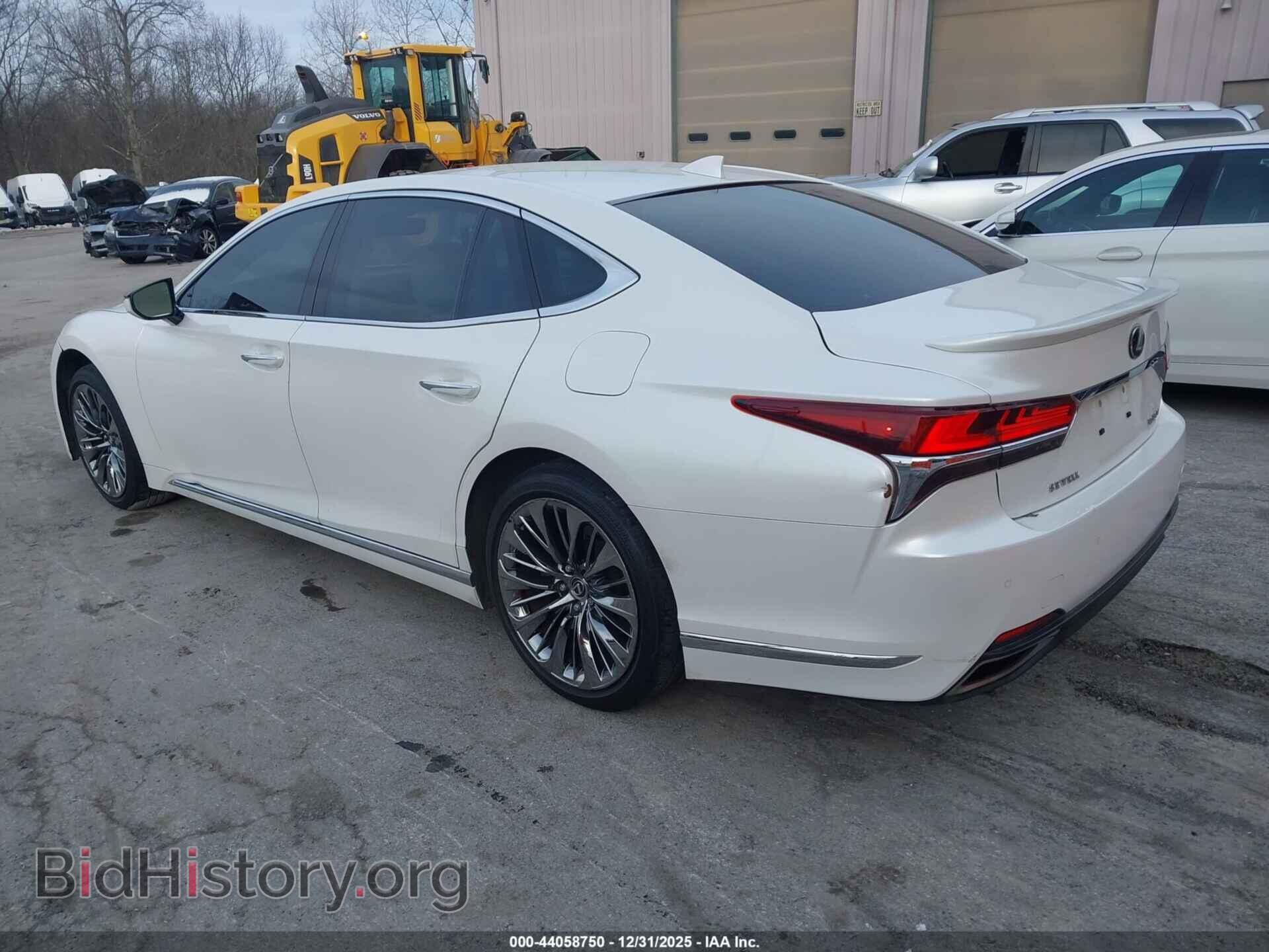 2020 LEXUS LS 500 - VIN: JTHD51FF8L5011967 - Photo 3