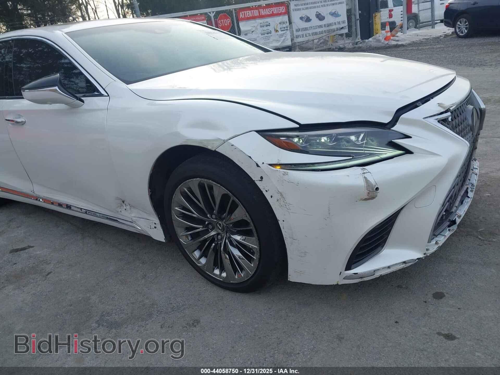 2020 LEXUS LS 500 - VIN: JTHD51FF8L5011967 - Photo 6