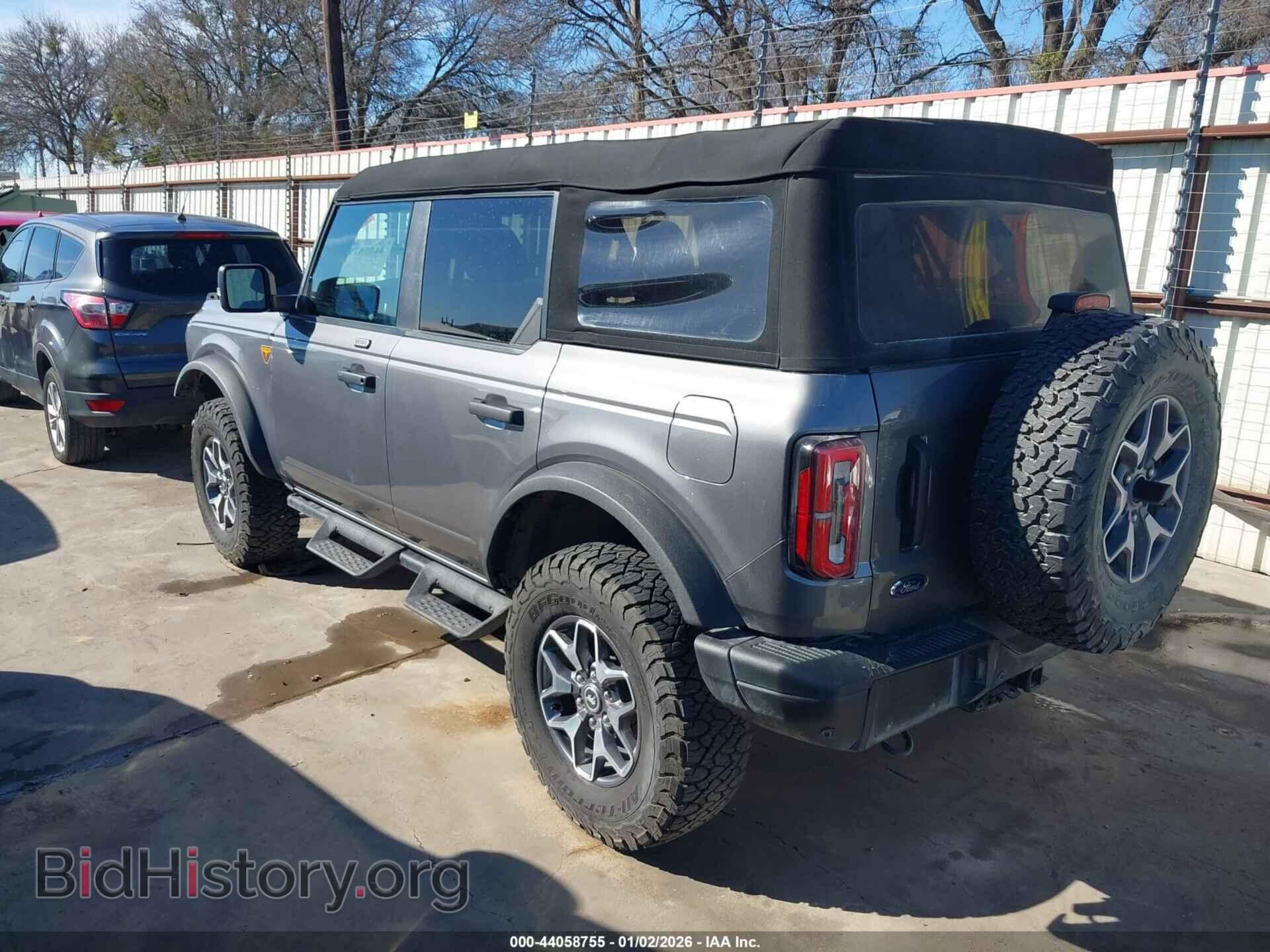 2023 FORD BRONCO - VIN: 1FMEE5DP0PLB54661 - Фото 3