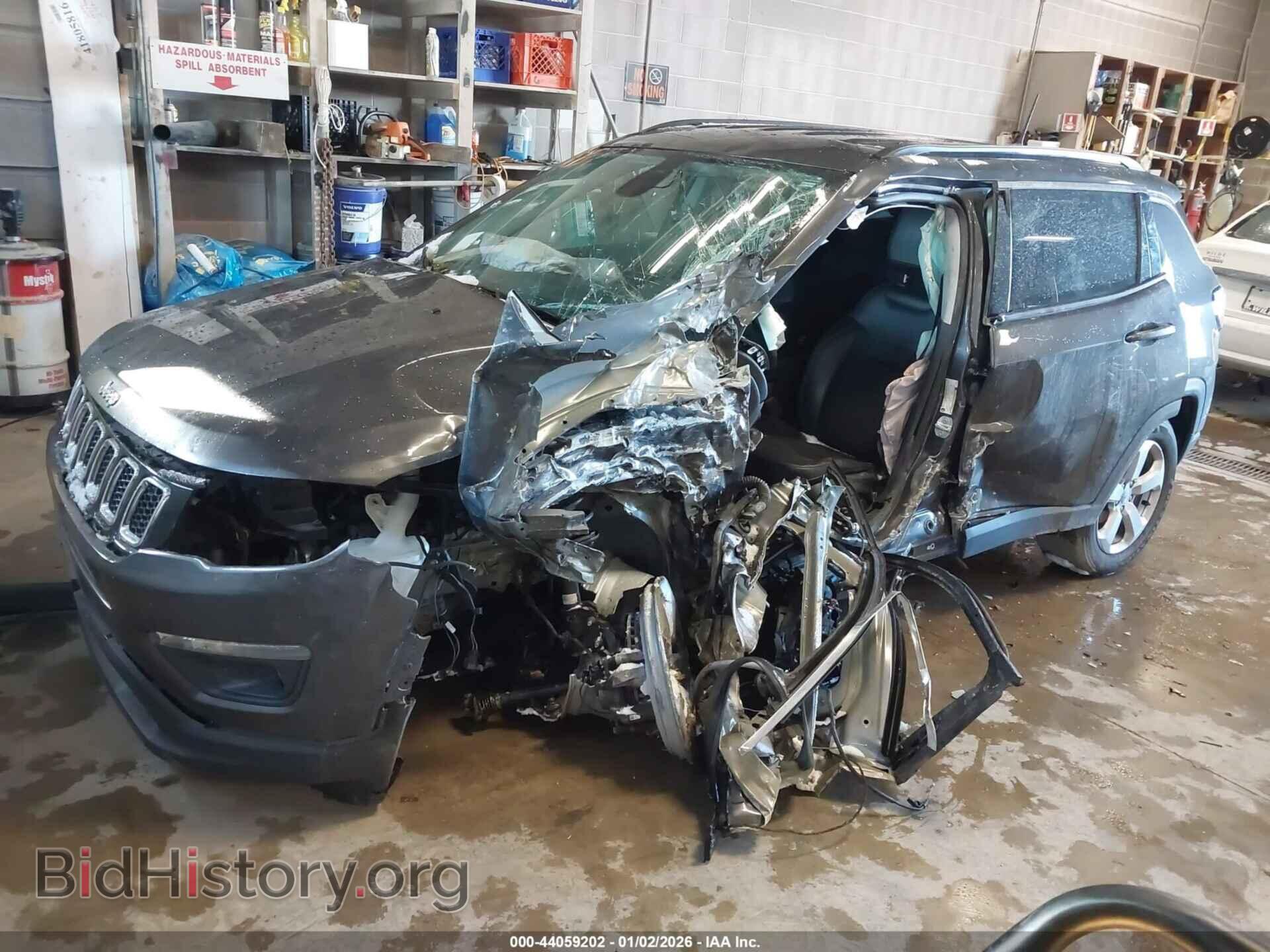 2019 JEEP COMPASS - VIN: 3C4NJCBB7KT726561 - Фото 2