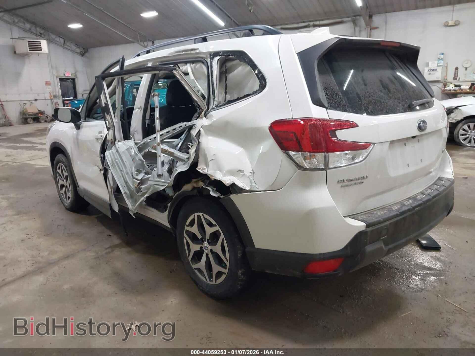 2022 SUBARU FORESTER - VIN: JF2SKAEC6NH483676 - Фото 3
