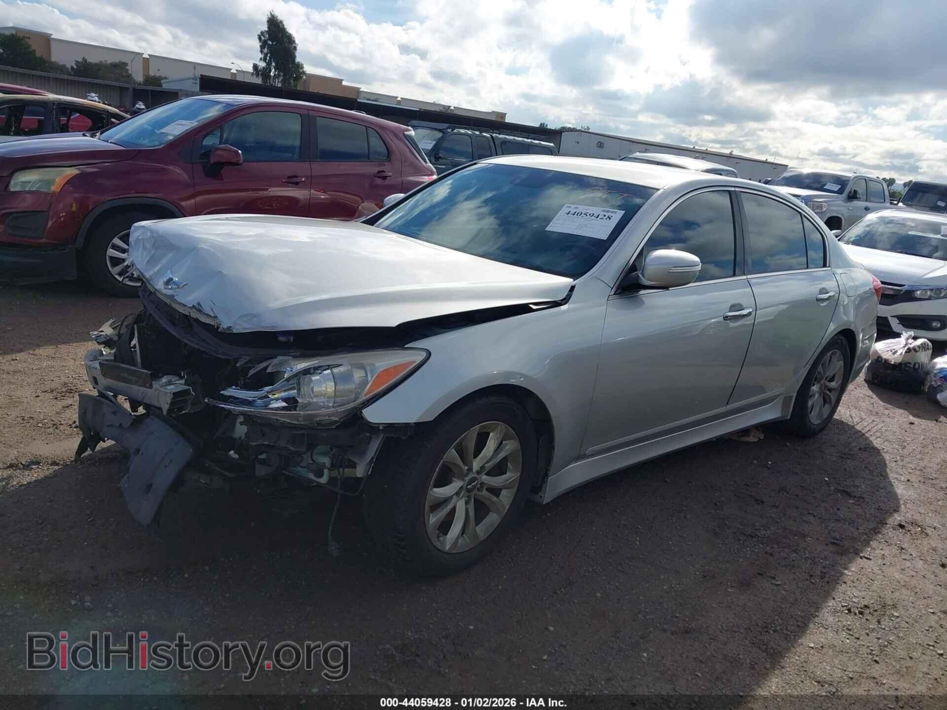 2012 HYUNDAI GENESIS - VIN: KMHGC4DD5CU191840 - Фото 2