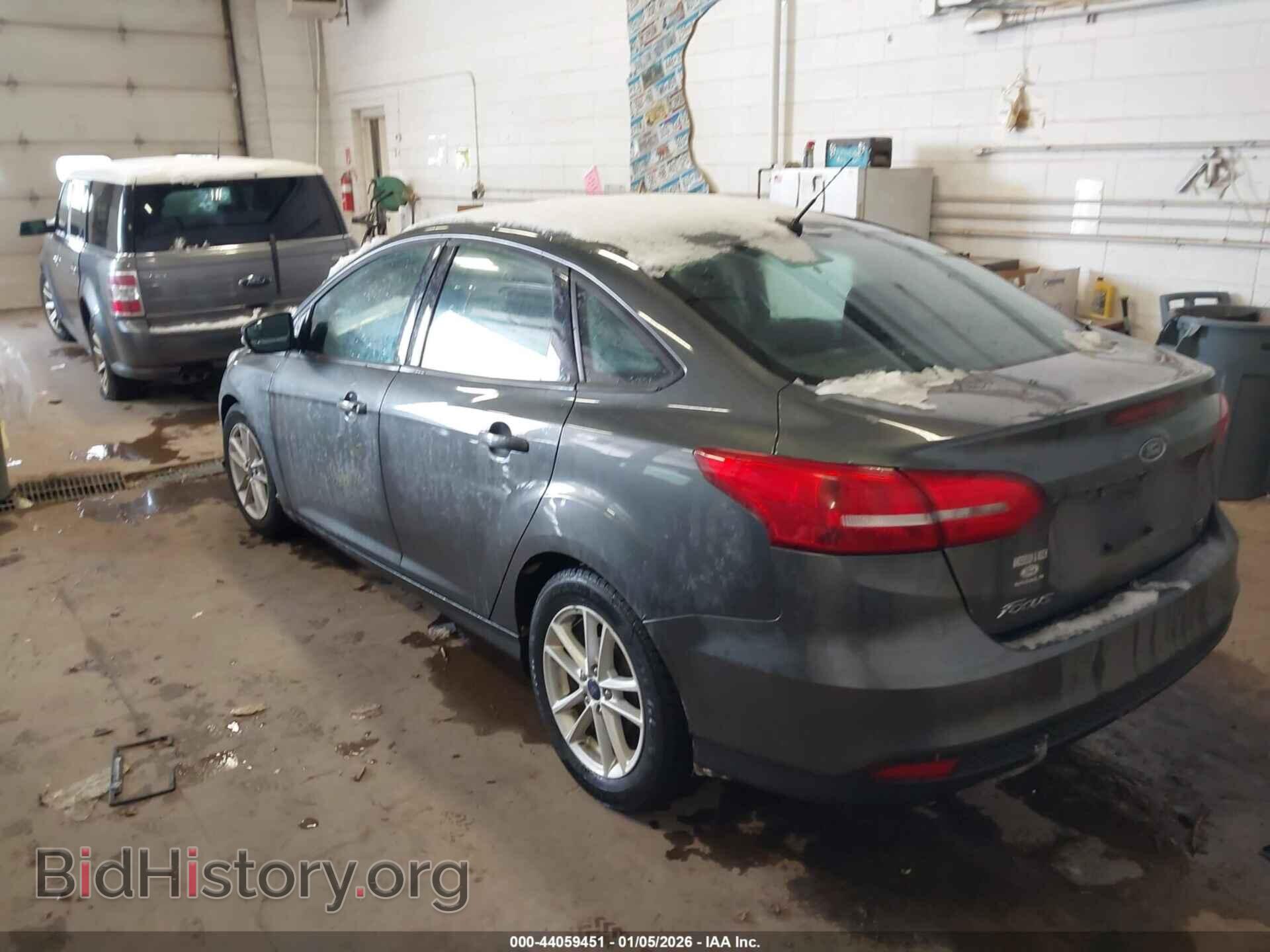 2017 FORD FOCUS - VIN: 1FADP3F25HL263558 - Фото 3