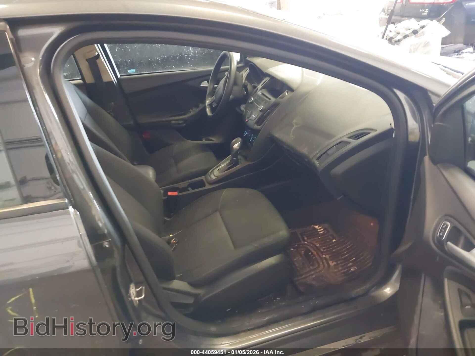 2017 FORD FOCUS - VIN: 1FADP3F25HL263558 - Фото 5