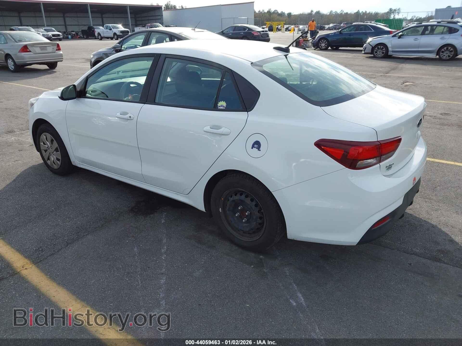 2018 KIA RIO - VIN: 3KPA24AB6JE094948 - Фото 3