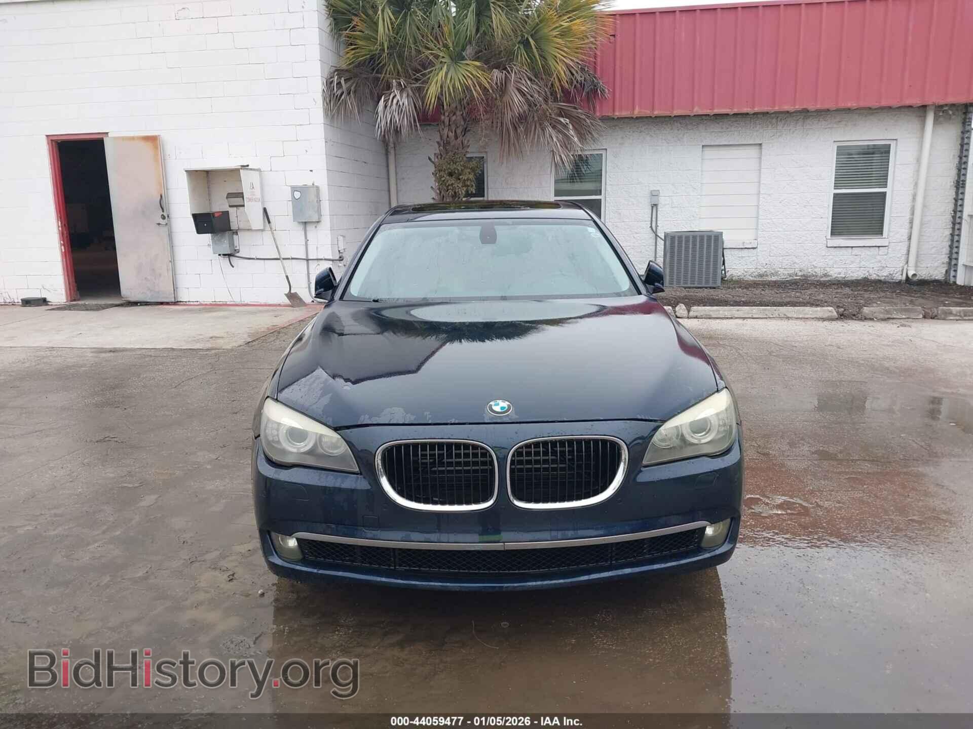 2011 BMW 750LI - VIN: WBAKB8C57BCY65636 - Фото 6
