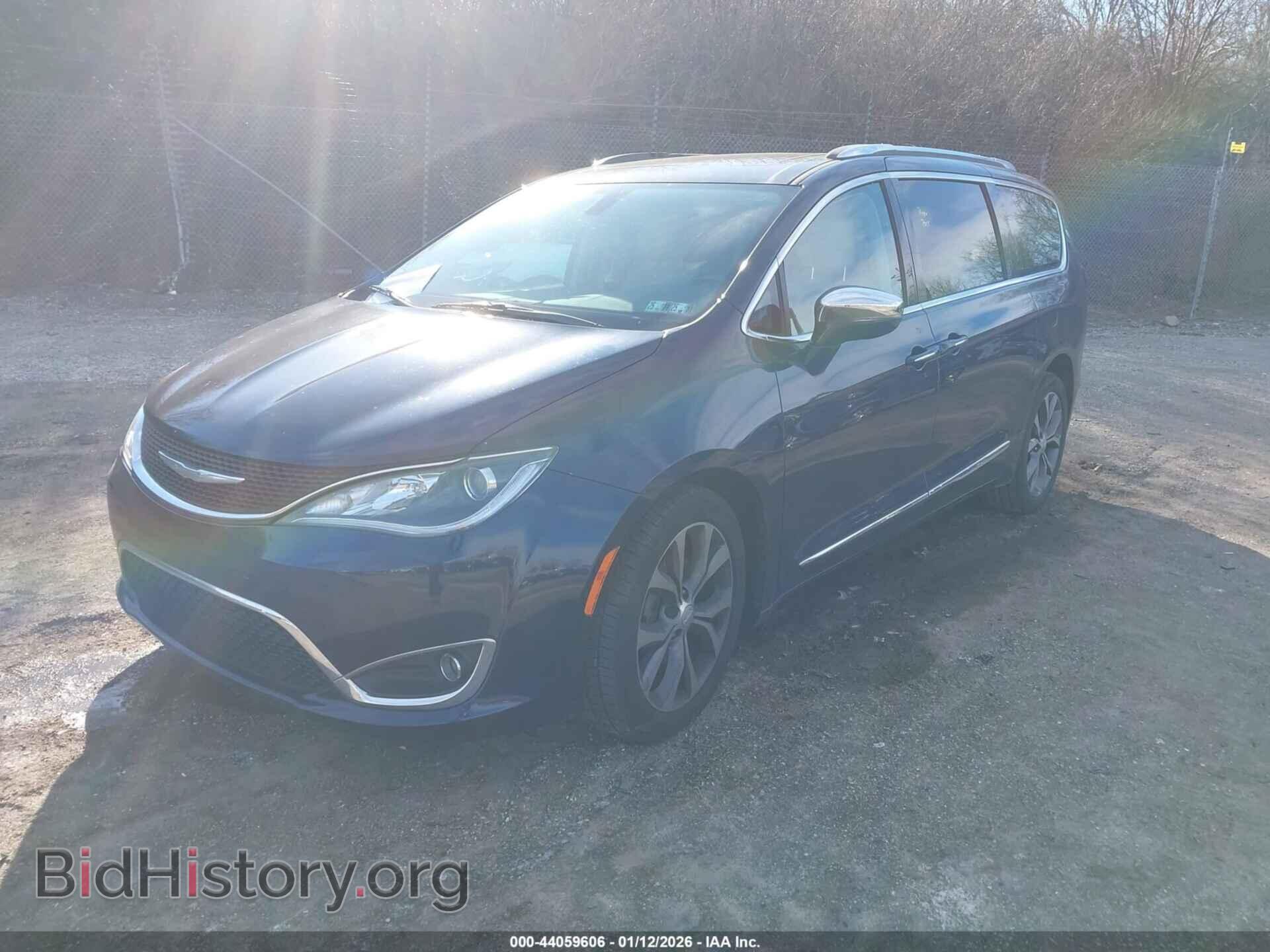 2017 CHRYSLER PACIFICA - VIN: 2C4RC1GG5HR599552 - Фото 2