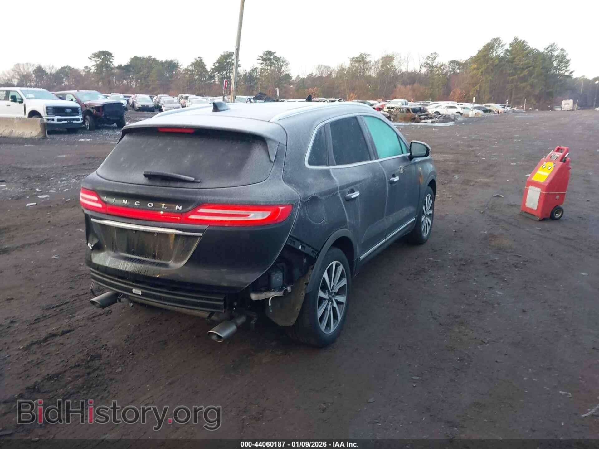 2019 LINCOLN MKC - VIN: 5LMCJ3D94KUL33584 - Photo 4