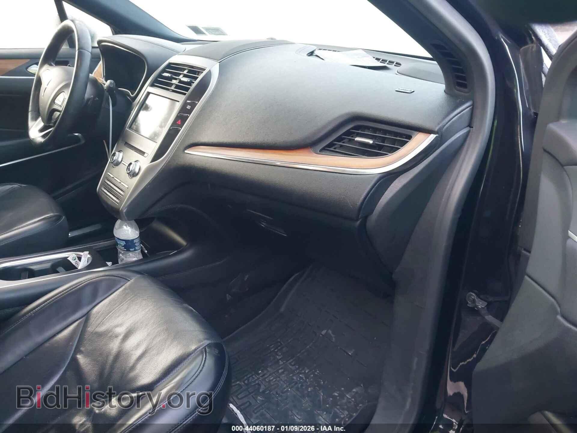 2019 LINCOLN MKC - VIN: 5LMCJ3D94KUL33584 - Photo 5
