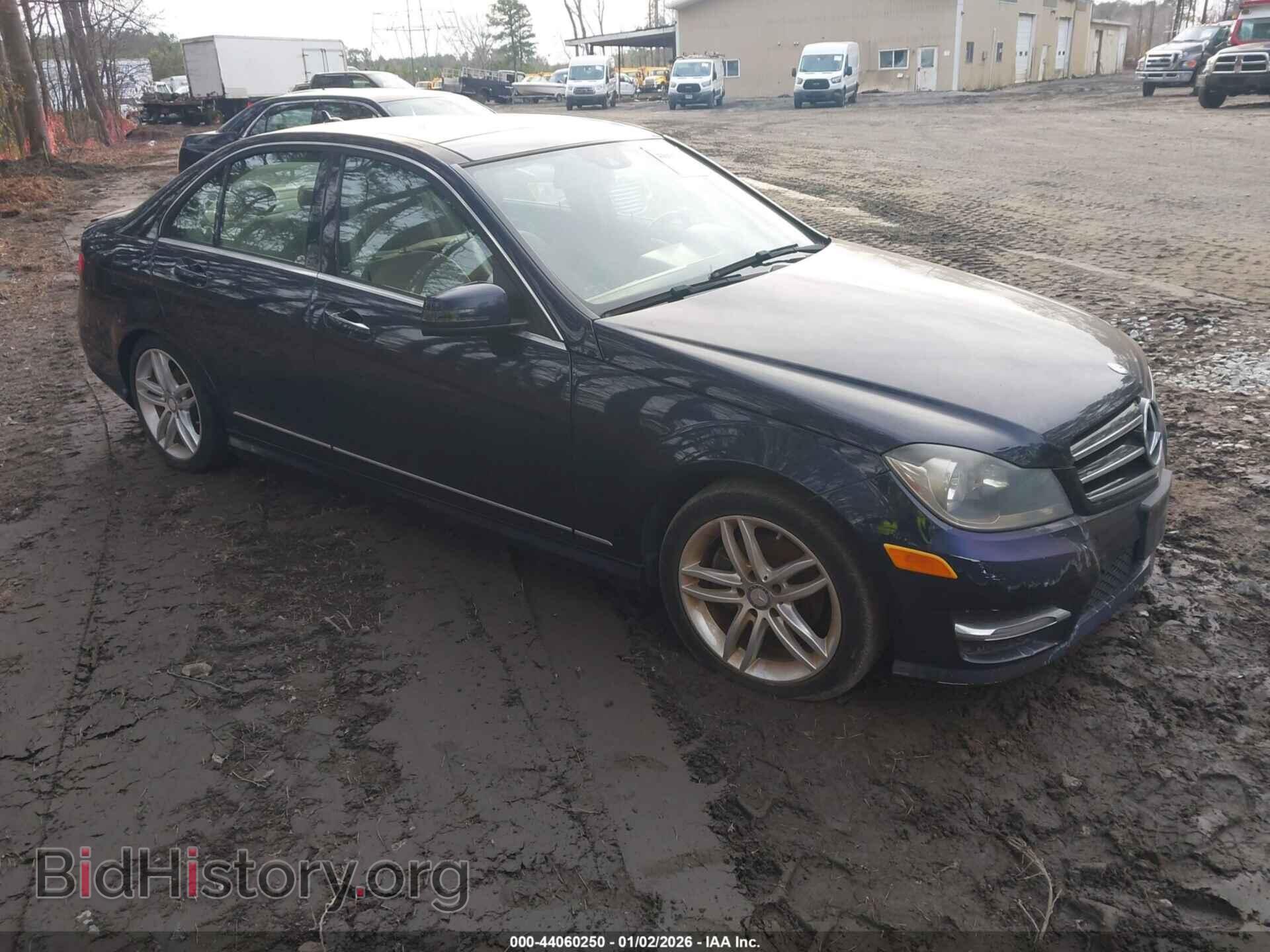 Фотография WDDGF4HB2ER313568 - MERCEDES-BENZ C-CLASS 2014
