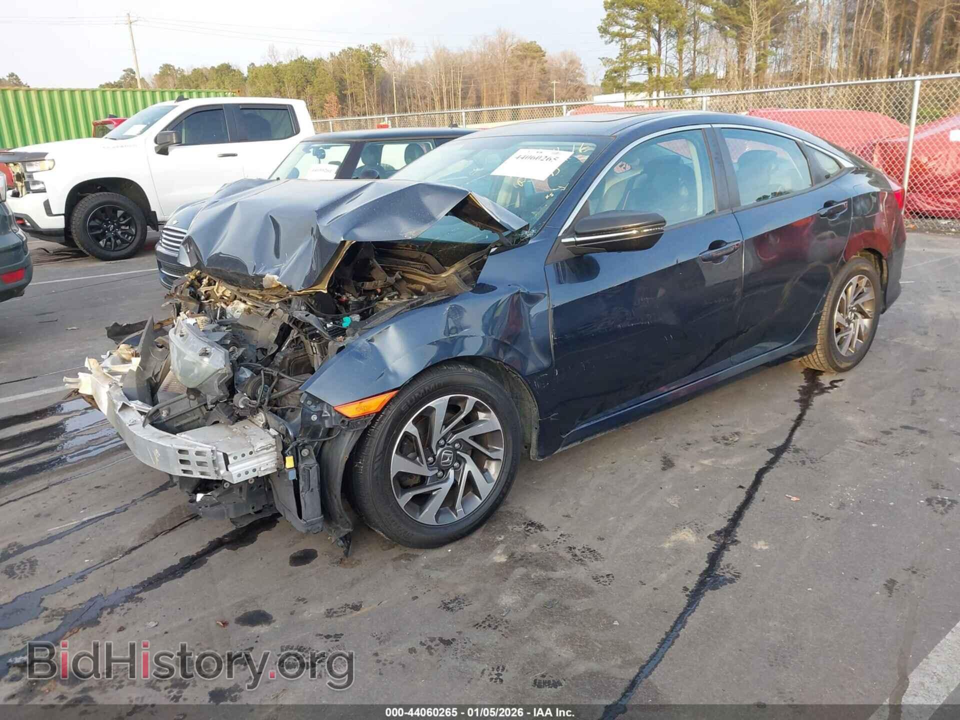 2016 HONDA CIVIC - VIN: 19XFC2F79GE208770 - Фото 2
