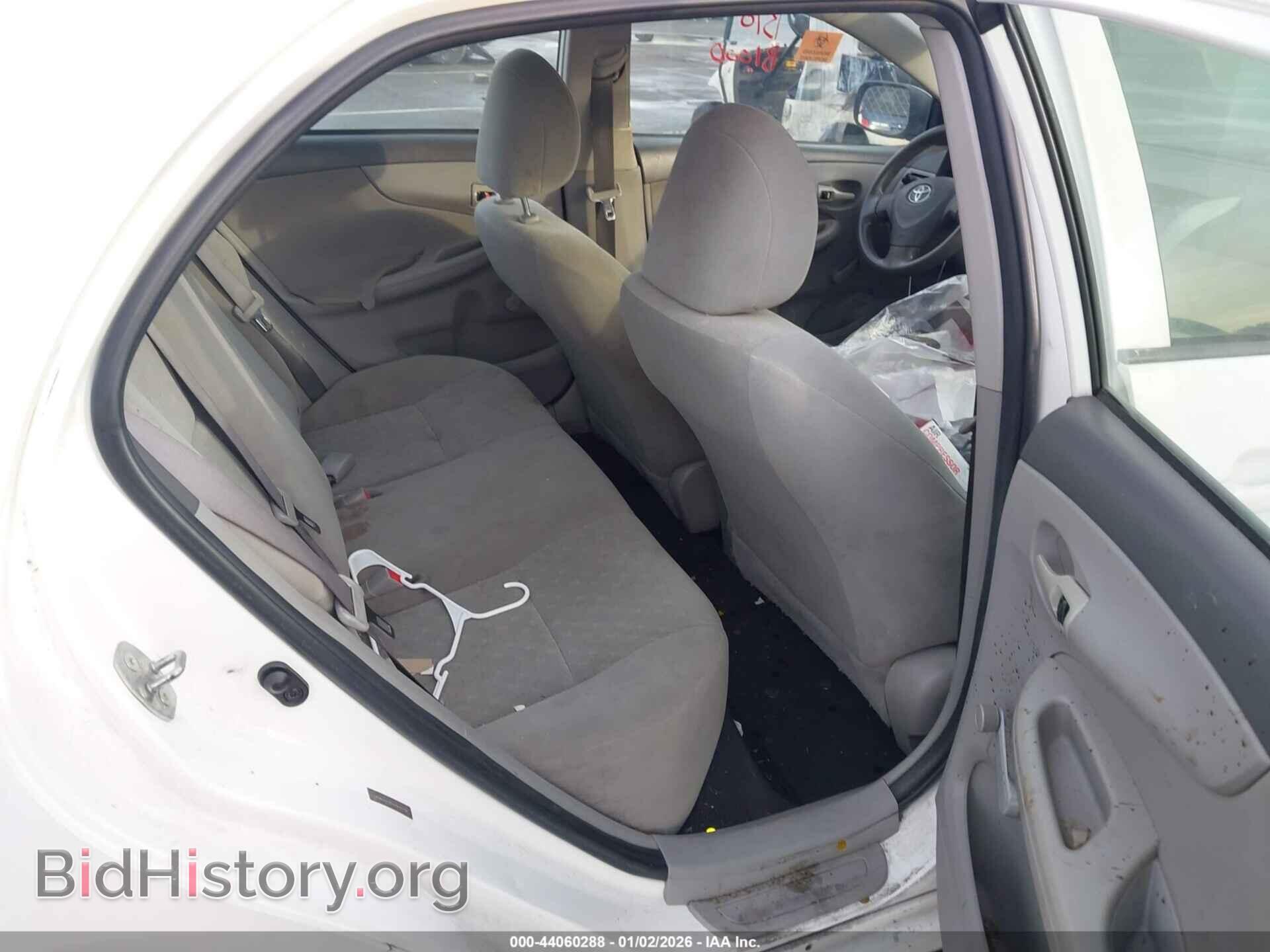 2010 TOYOTA COROLLA - VIN: 1NXBU4EE5AZ315178 - Фото 8