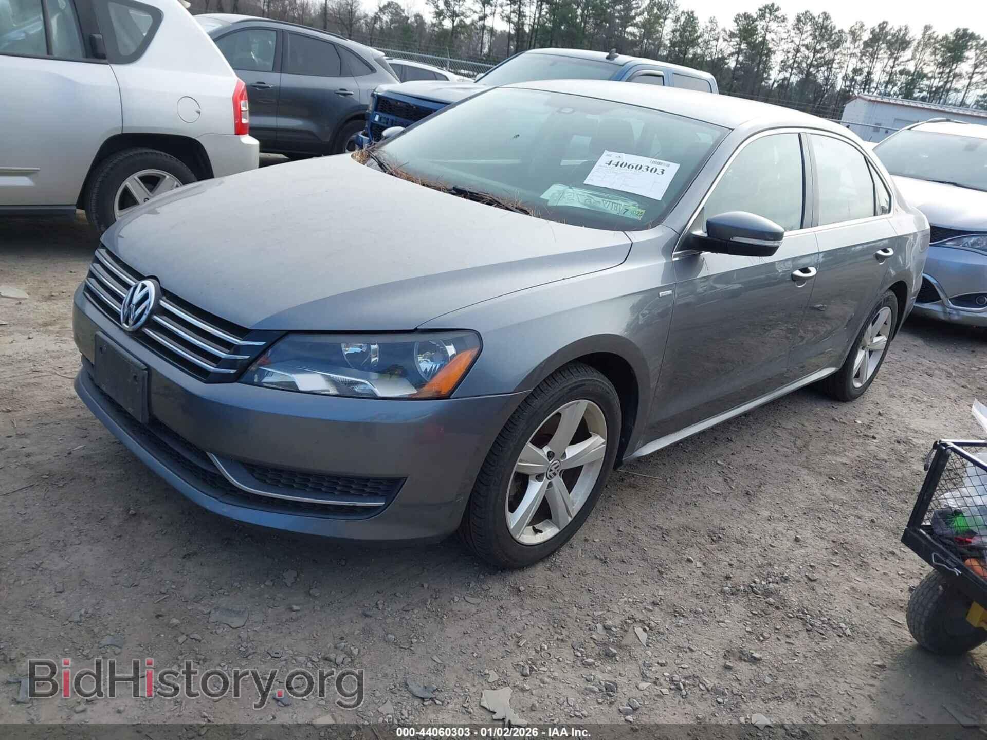 2014 VOLKSWAGEN PASSAT - VIN: 1VWAT7A37EC045145 - Фото 2
