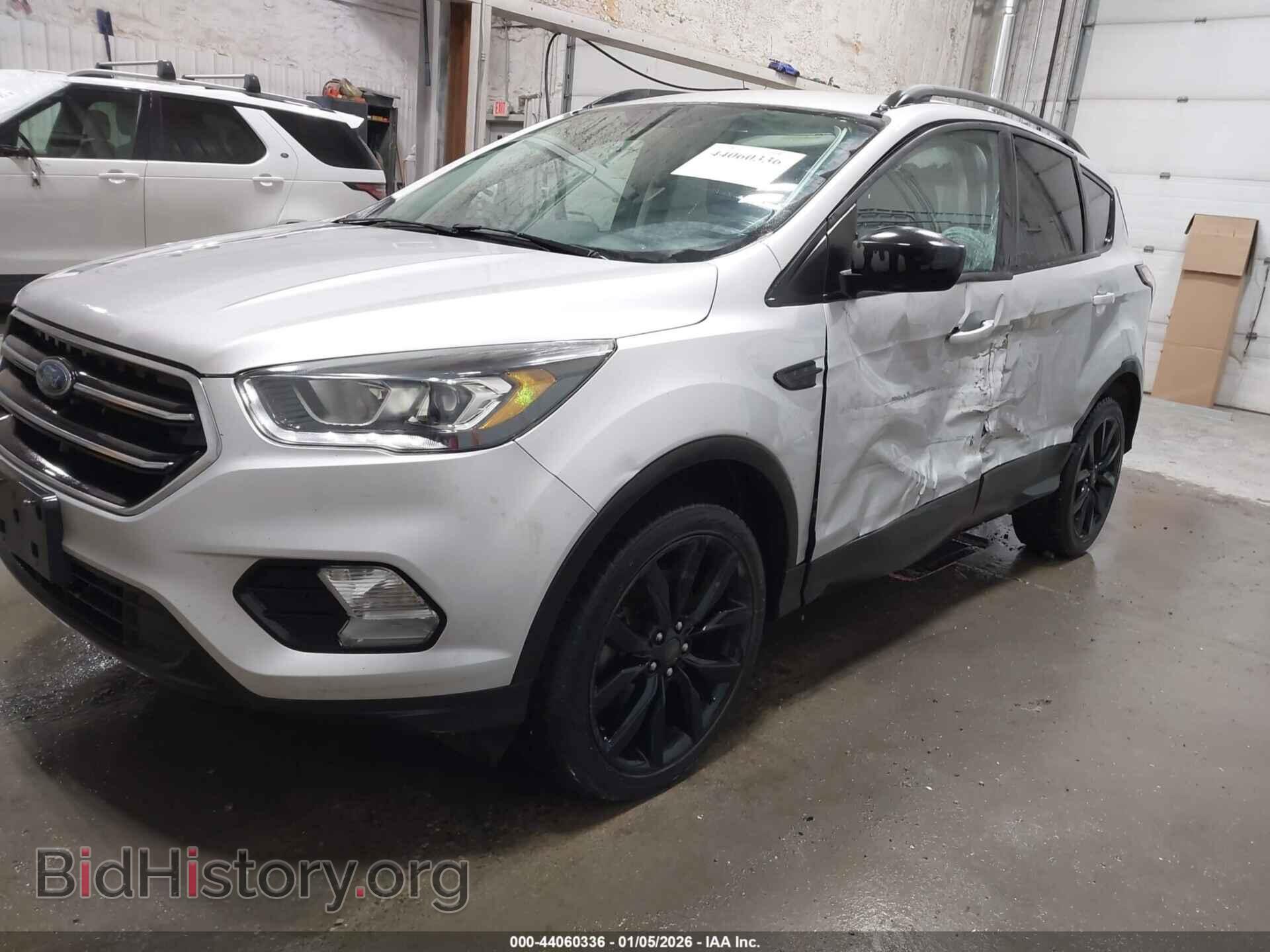 2017 FORD ESCAPE - VIN: 1FMCU9GD1HUE75302 - Фото 2