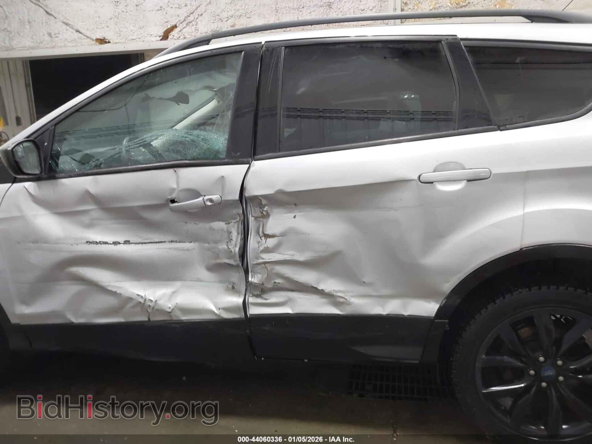 2017 FORD ESCAPE - VIN: 1FMCU9GD1HUE75302 - Фото 14