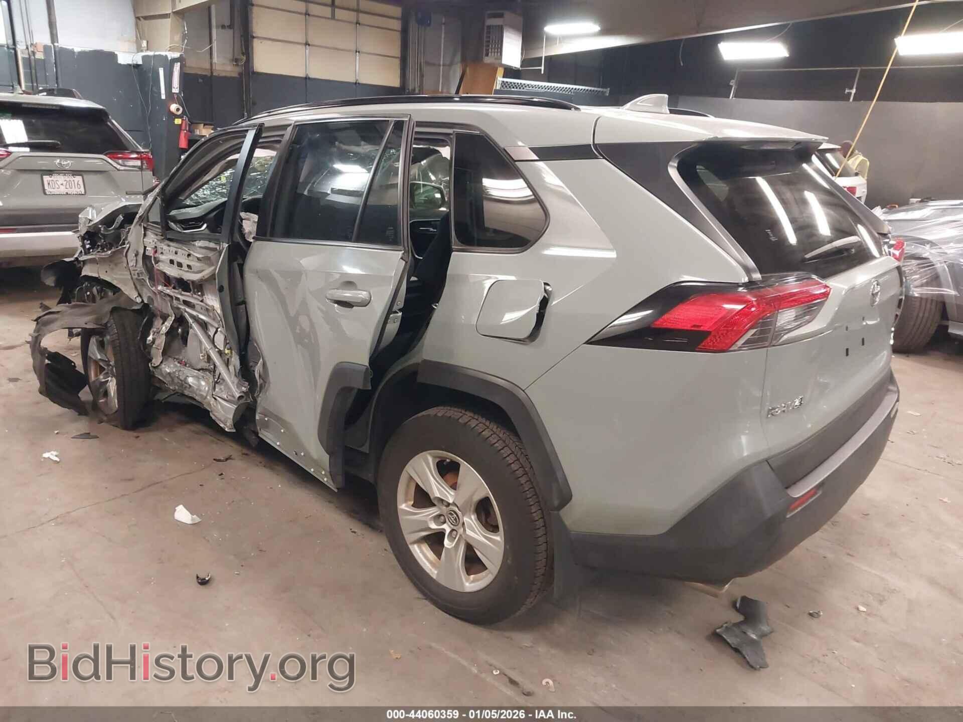 2019 TOYOTA RAV4 - VIN: JTMP1RFV2KD021494 - Фото 3