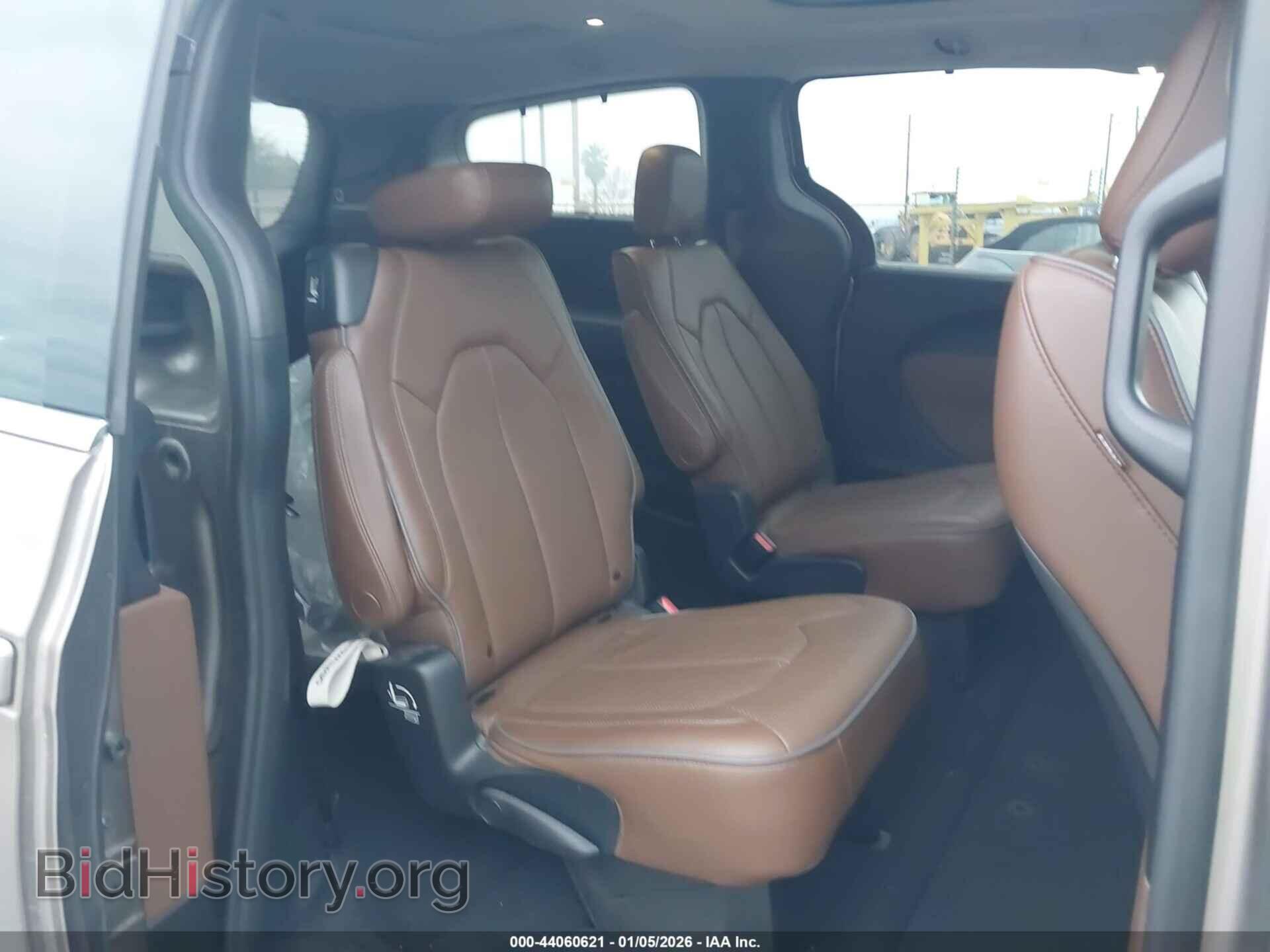 2018 CHRYSLER PACIFICA - VIN: 2C4RC1GG7JR320978 - Фото 8