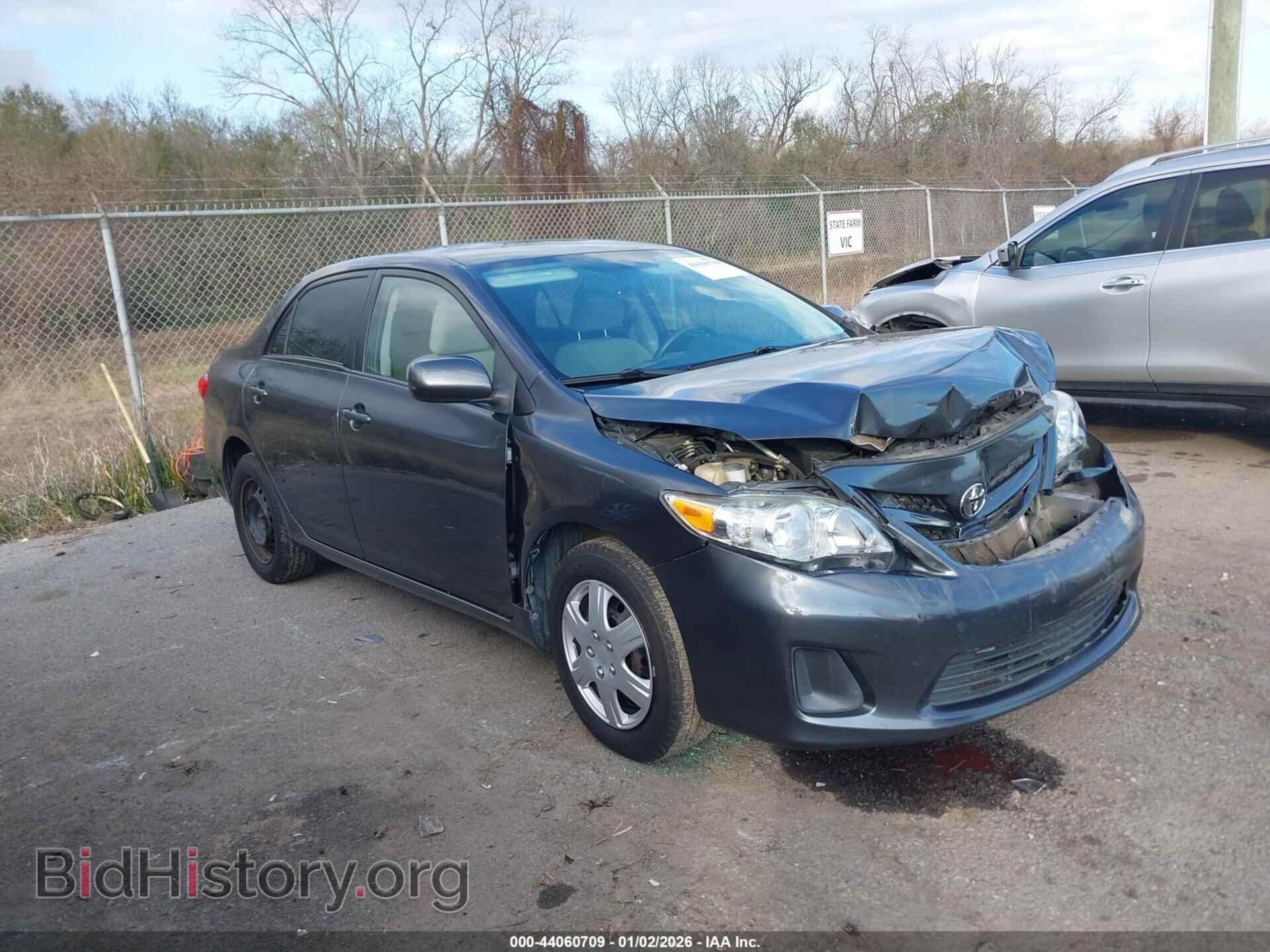 Photo 2T1BU4EE8BC651815 - TOYOTA COROLLA 2011