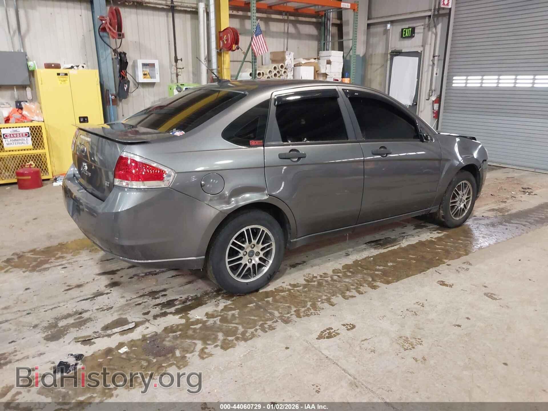 2010 FORD FOCUS - VIN: 1FAHP3FN3AW185121 - Фото 4