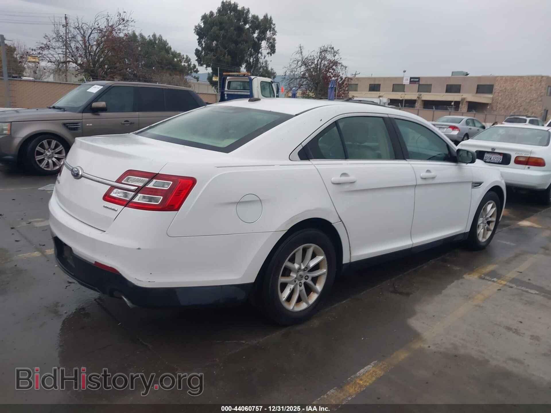 2013 FORD TAURUS - VIN: 1FAHP2D80DG157279 - Фото 4