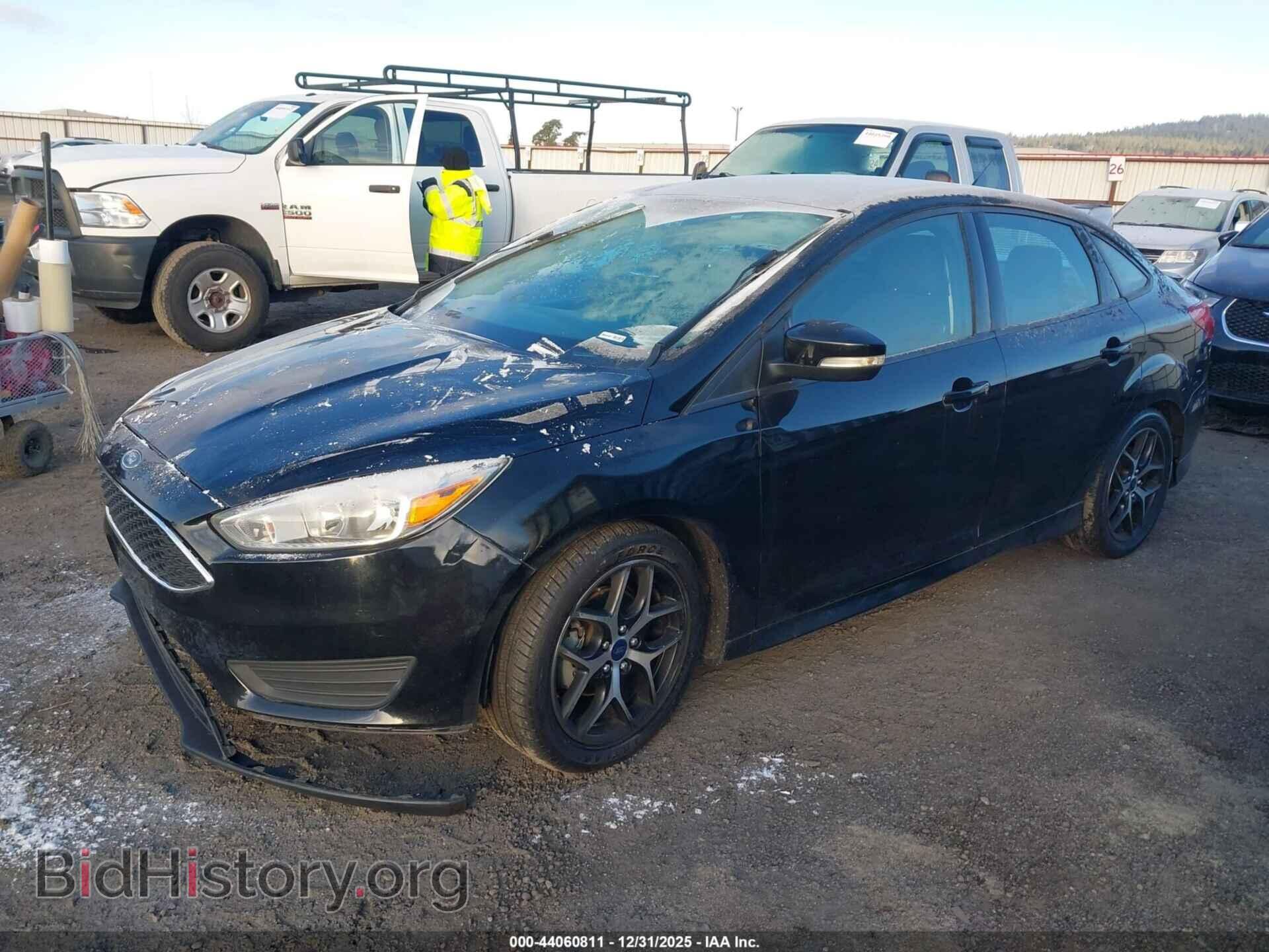 2016 FORD FOCUS - VIN: 1FADP3F22GL363471 - Фото 2