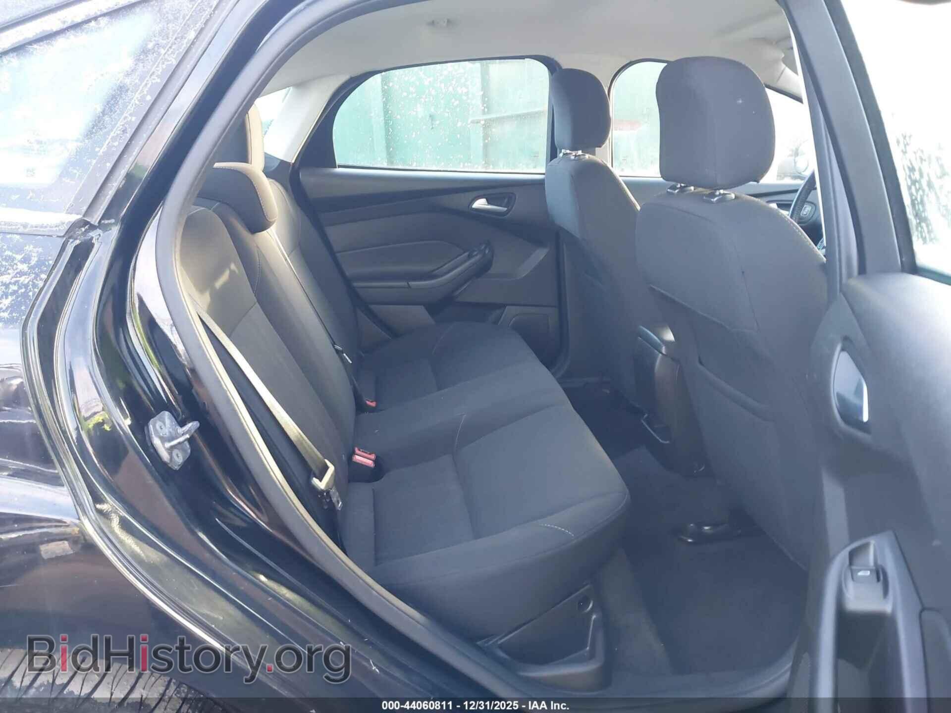 2016 FORD FOCUS - VIN: 1FADP3F22GL363471 - Фото 8