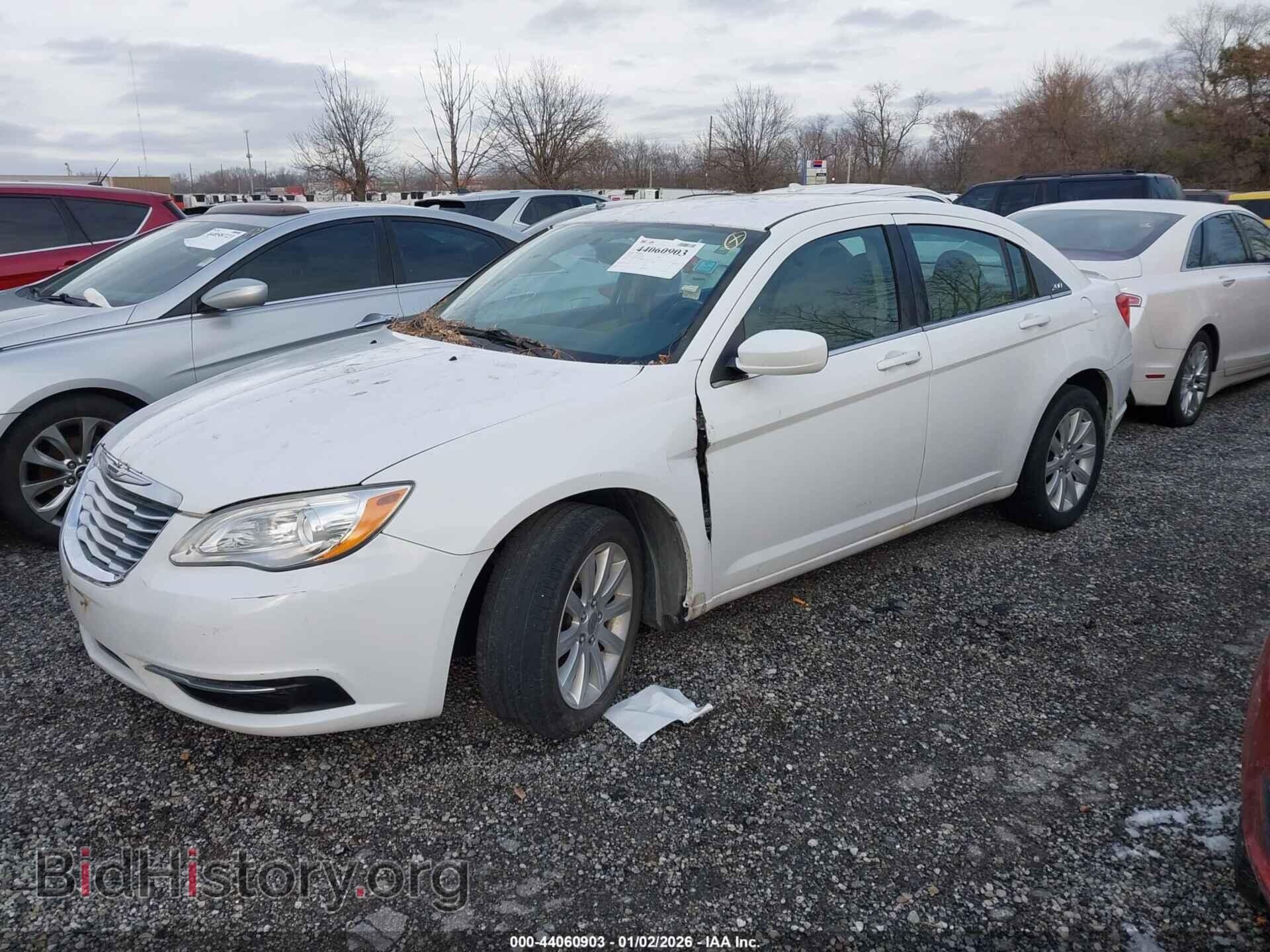 2014 CHRYSLER 200 - VIN: 1C3CCBBB8EN191342 - Фото 2